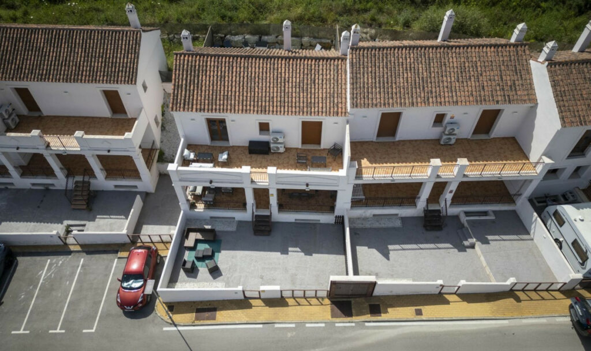 Resale - House -
Casares Playa