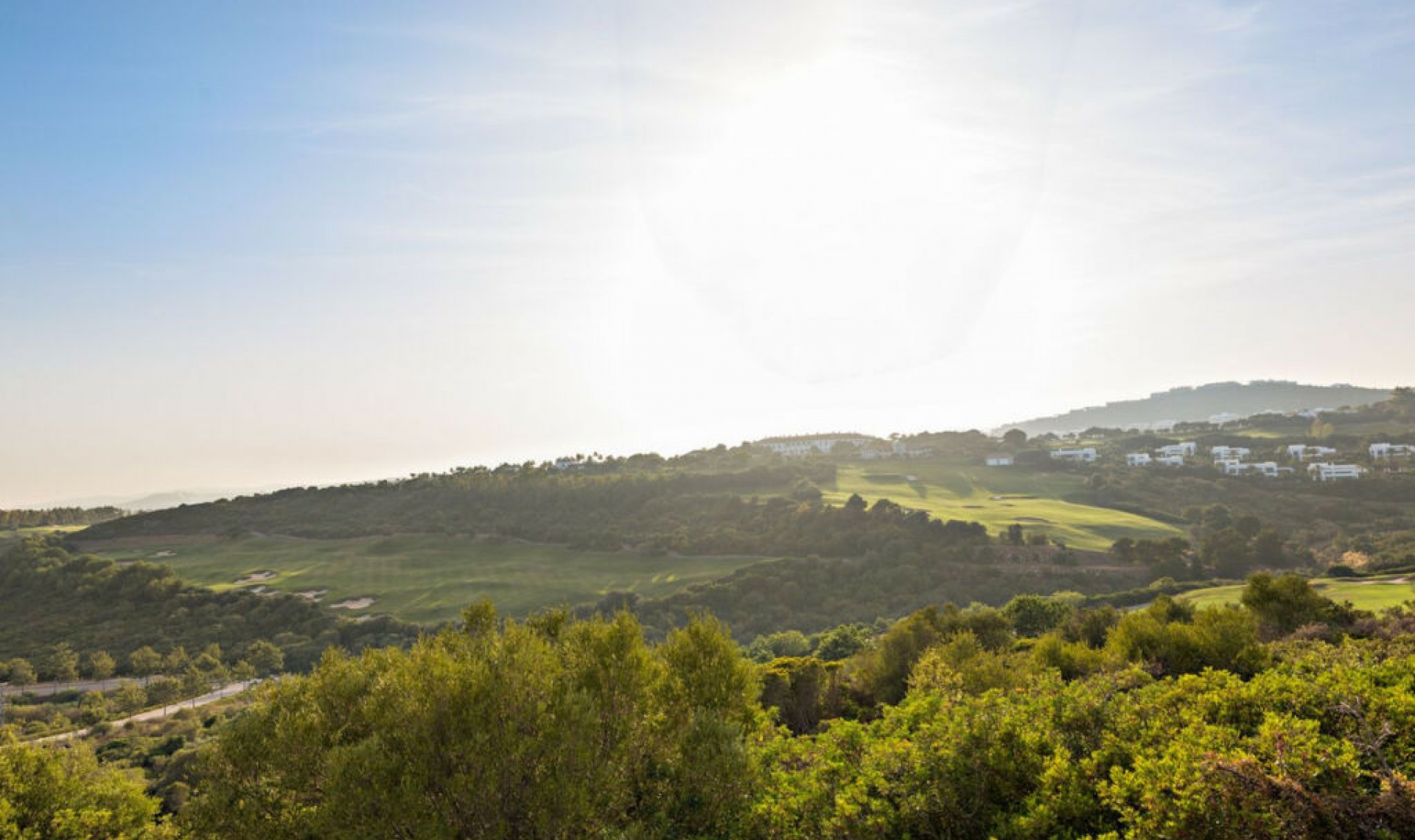 Resale - House -
Casares Playa