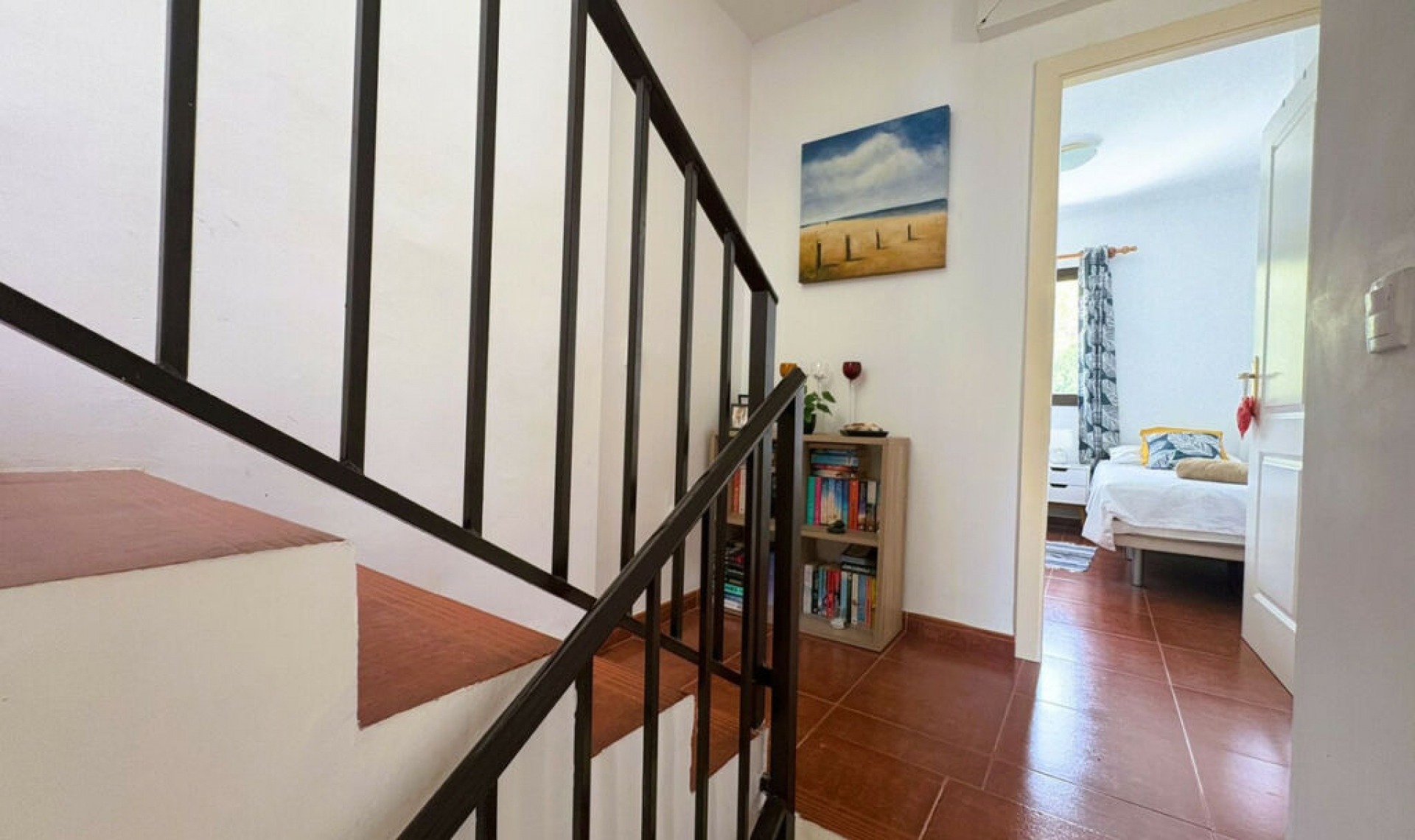 Resale - House -
Casares Playa