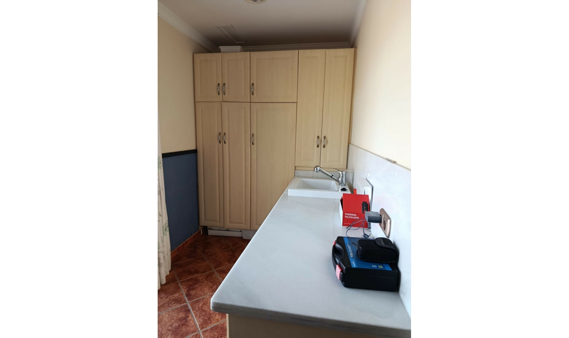 Resale - House -
Casares Playa