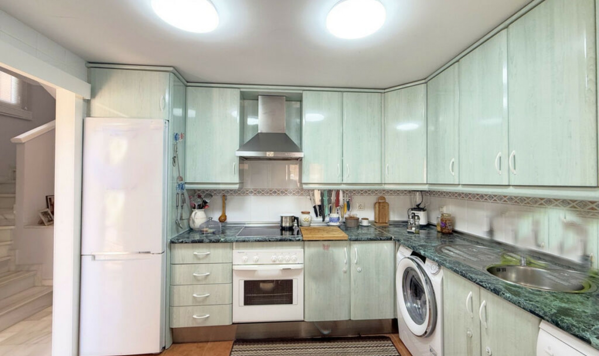 Resale - House -
Casares Playa