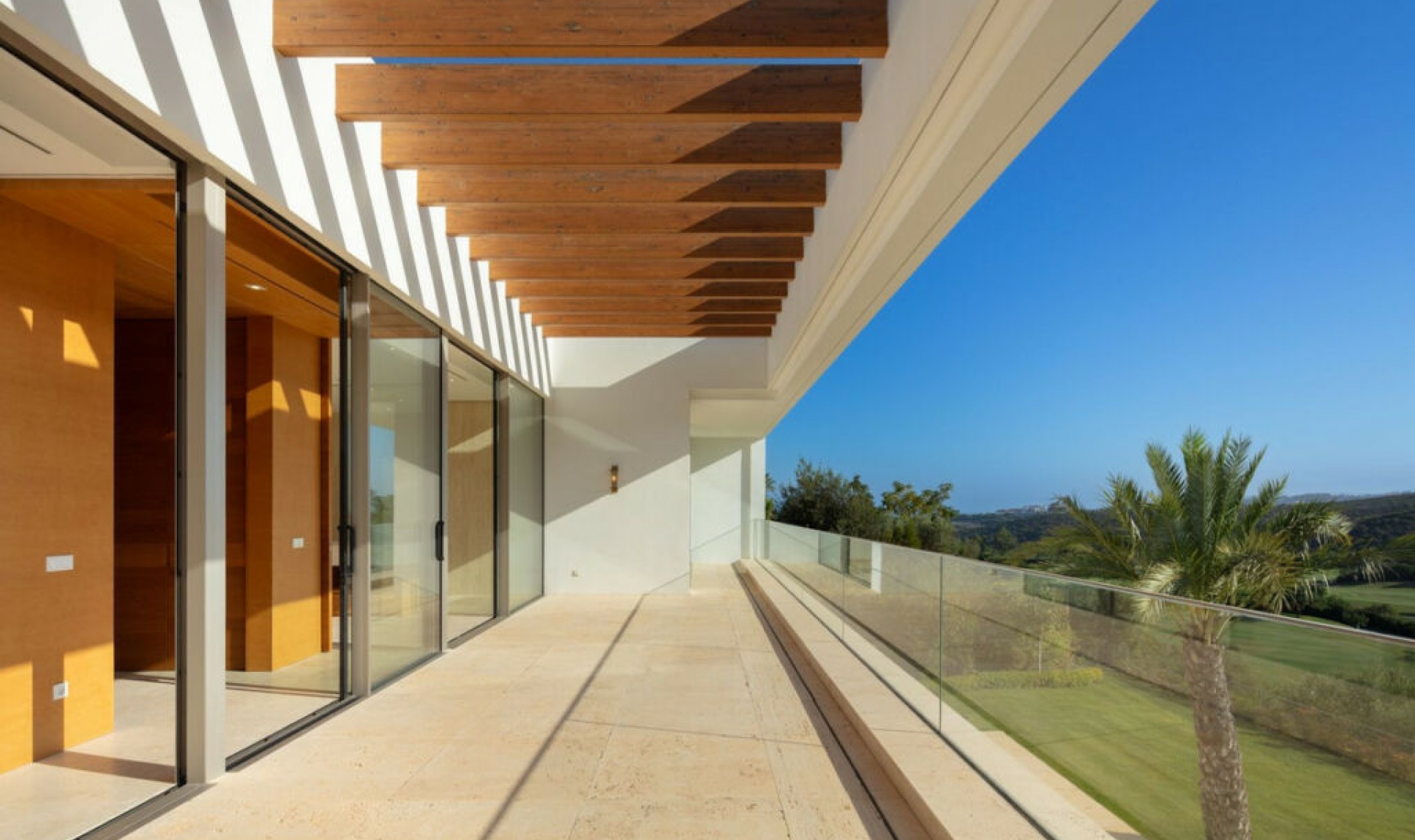 Resale - House -
Casares