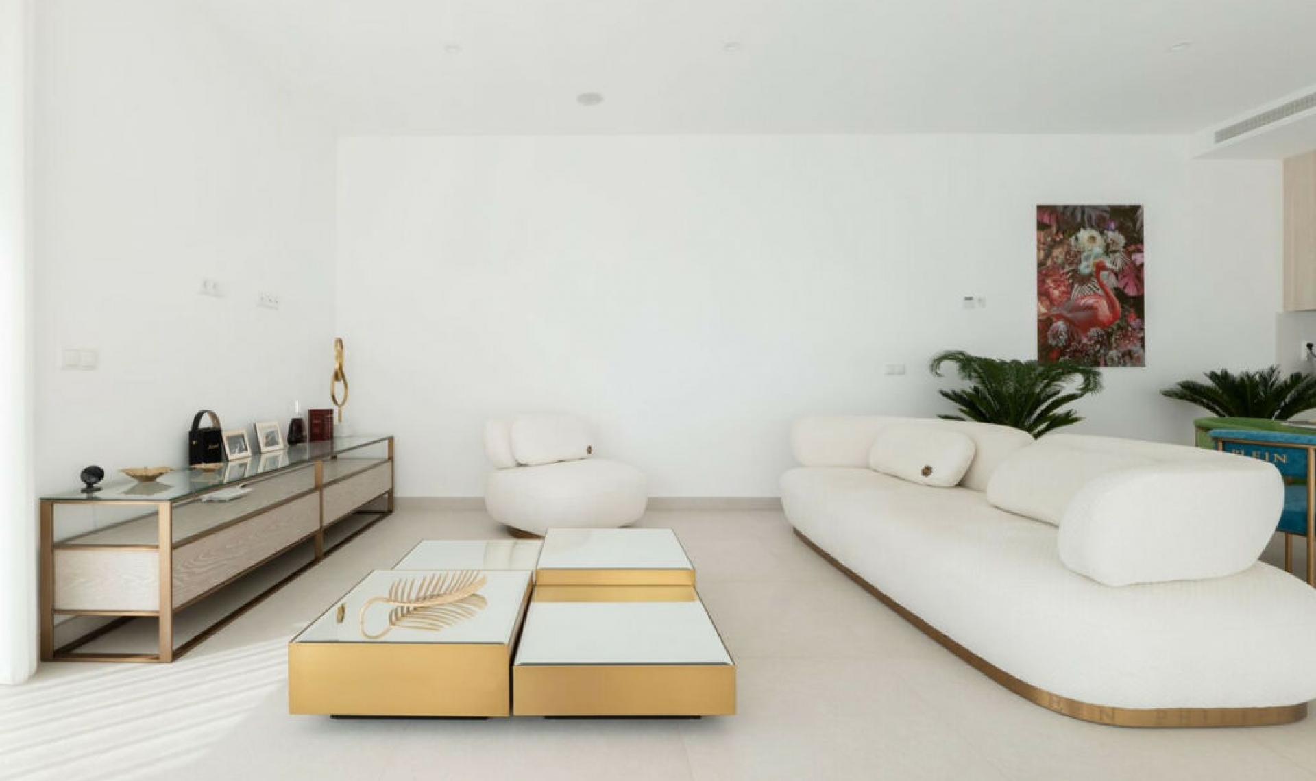 Resale - House -
Casares