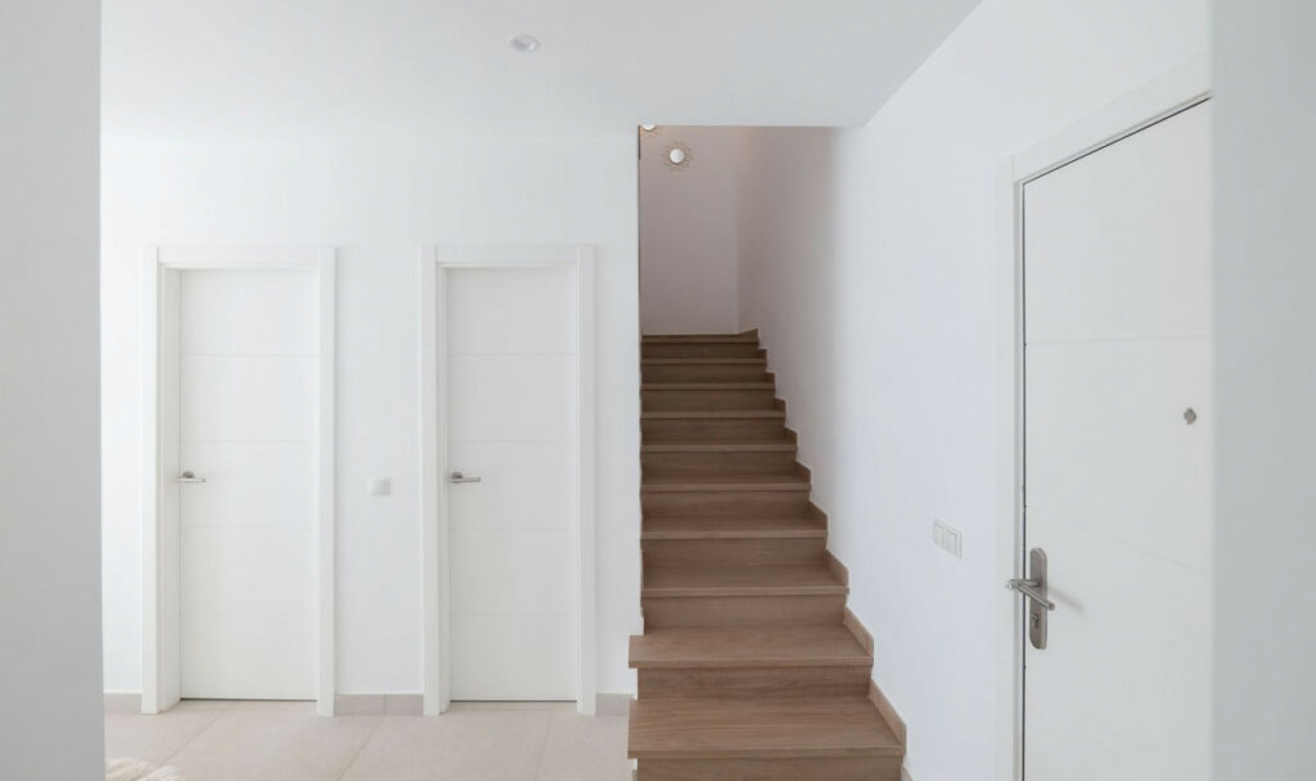 Resale - House -
Casares