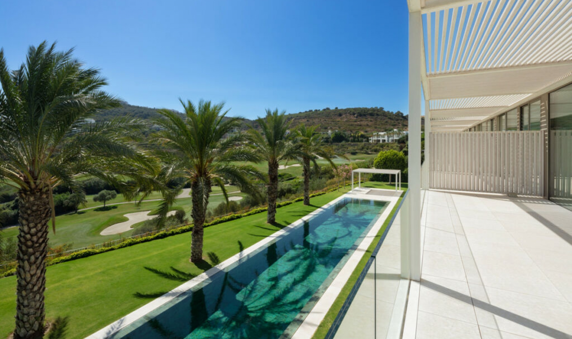 Resale - House -
Casares