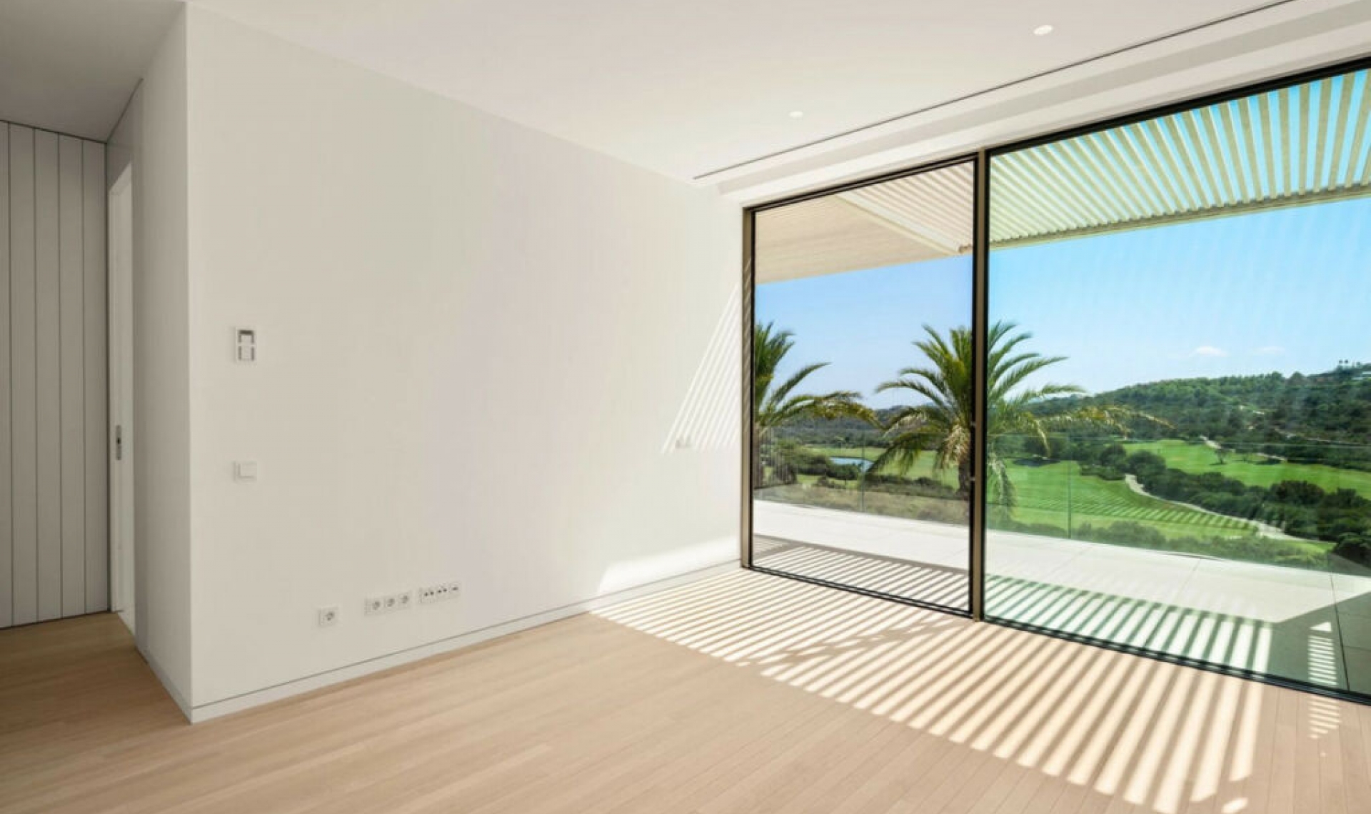 Resale - House -
Casares