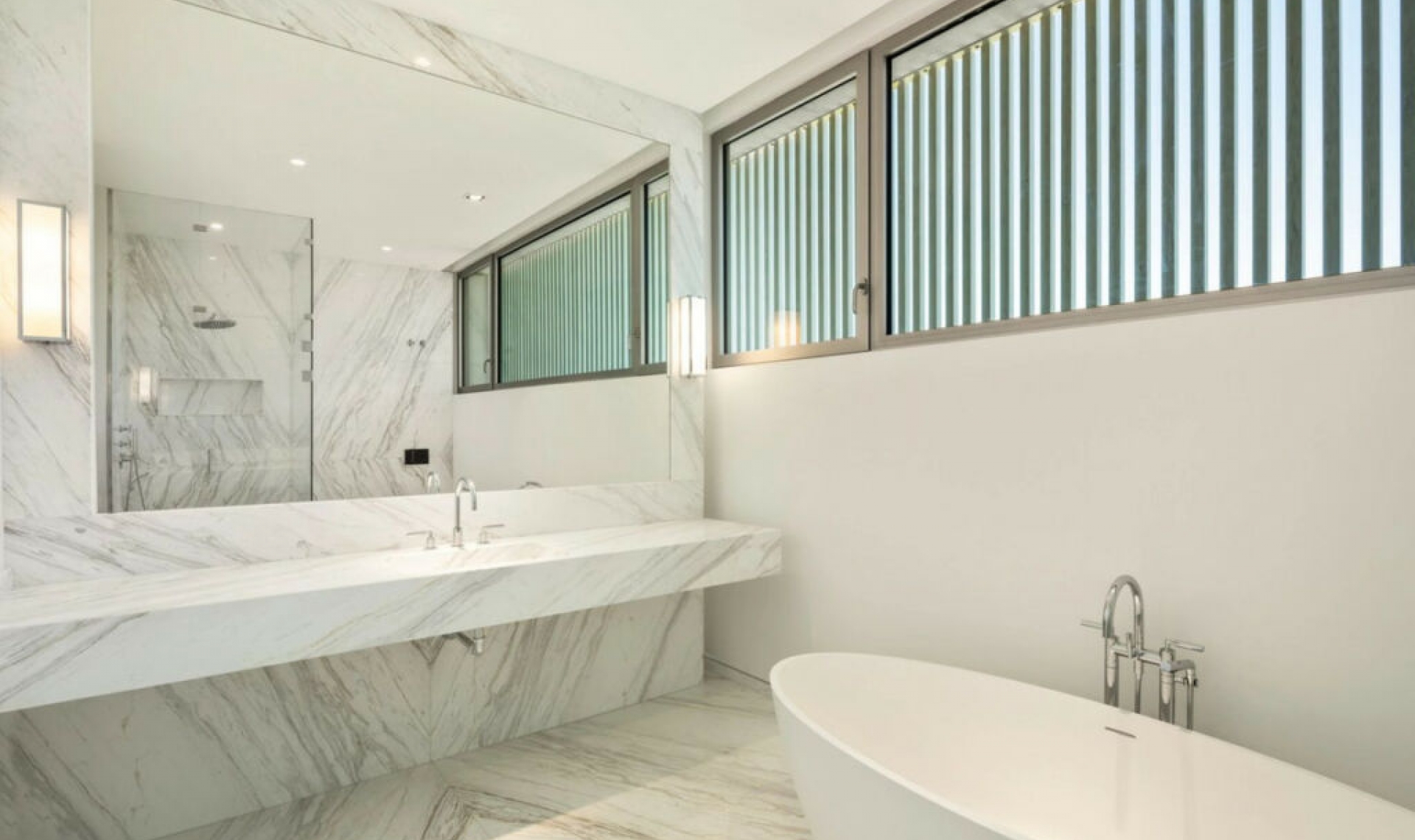 Resale - House -
Casares