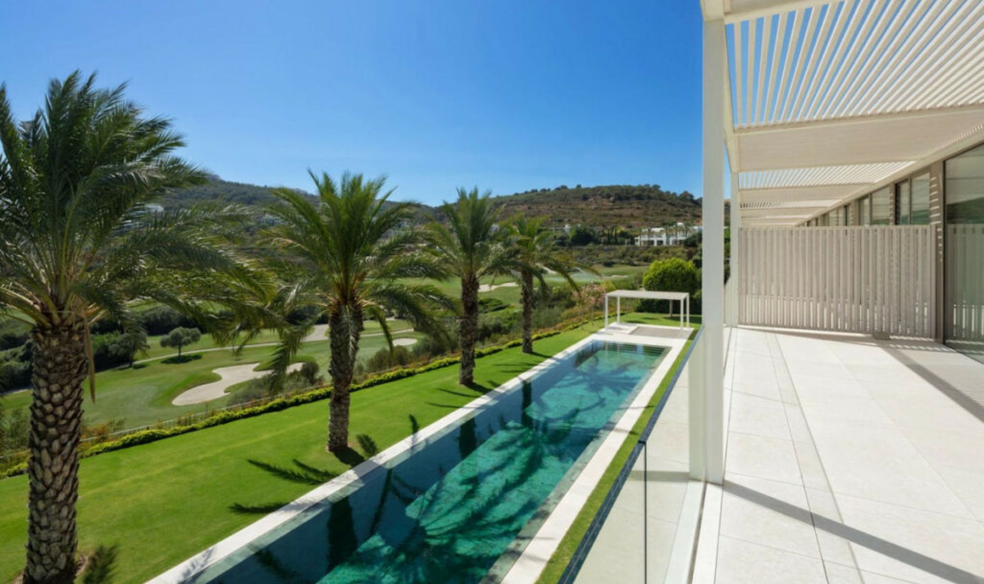 Resale - House -
Casares