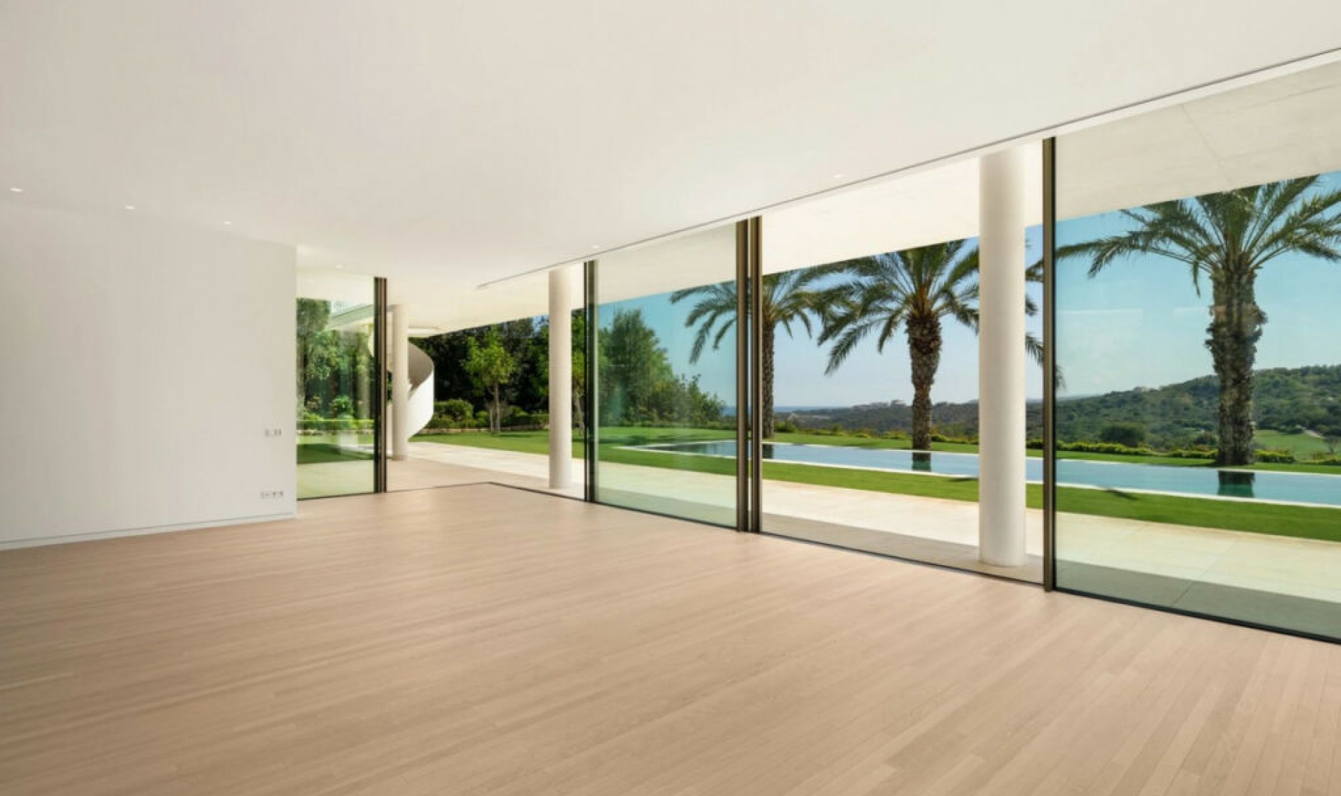Resale - House -
Casares