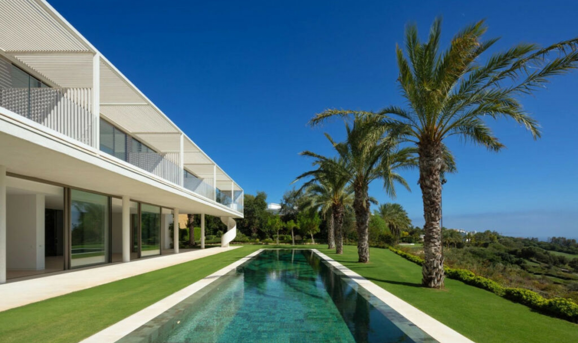 Resale - House -
Casares