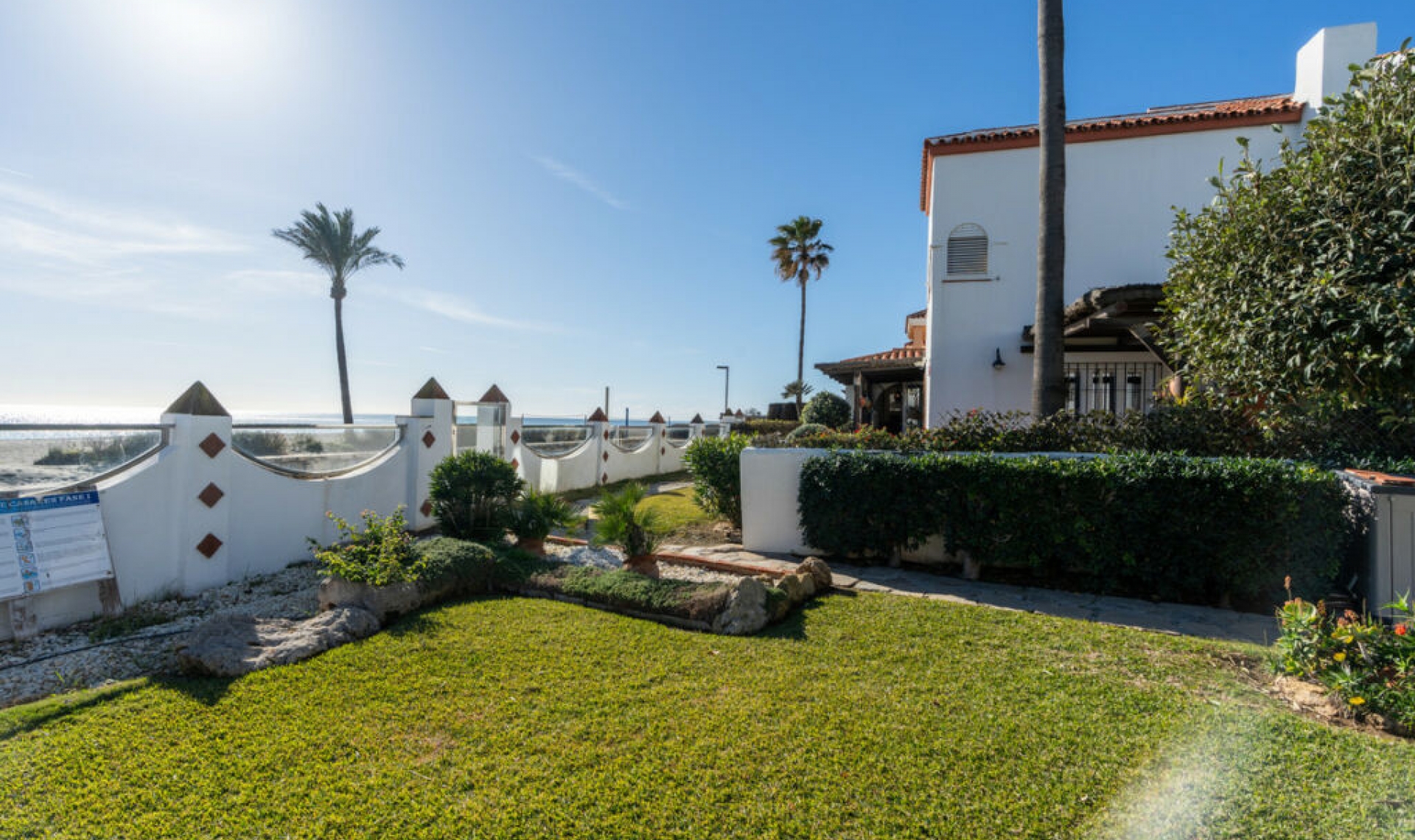 Resale - House -
Casares