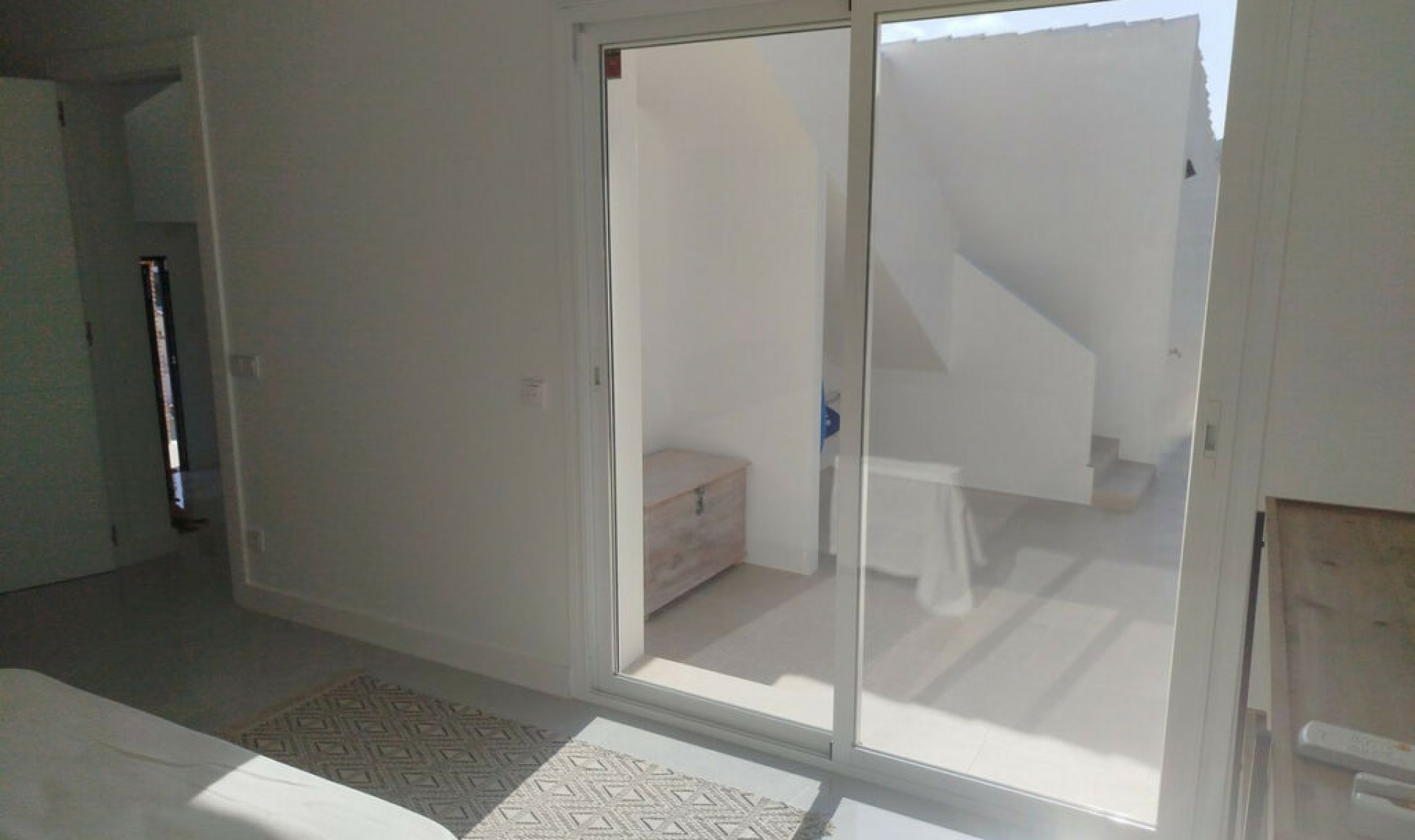 Resale - House -
Cerros del Aguila