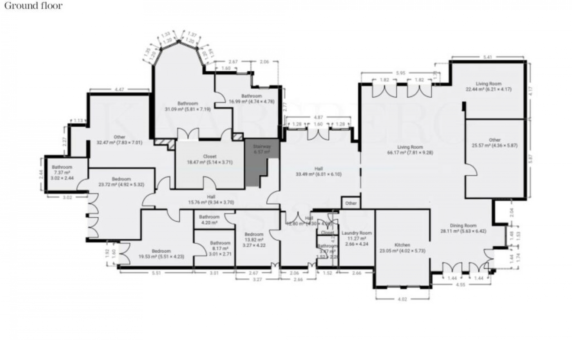 Resale - House -
Cerros del Aguila