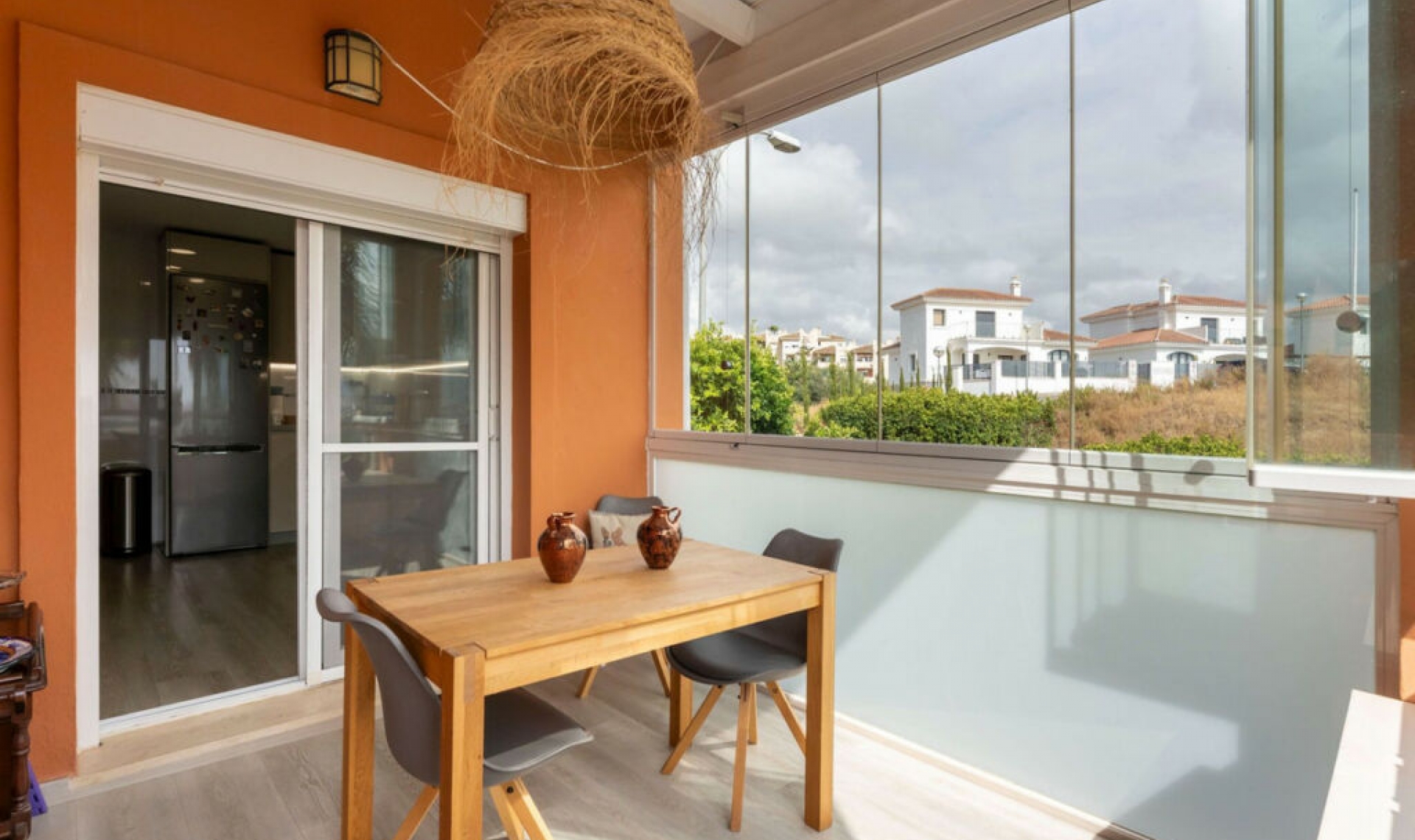 Resale - House -
Cerros del Aguila