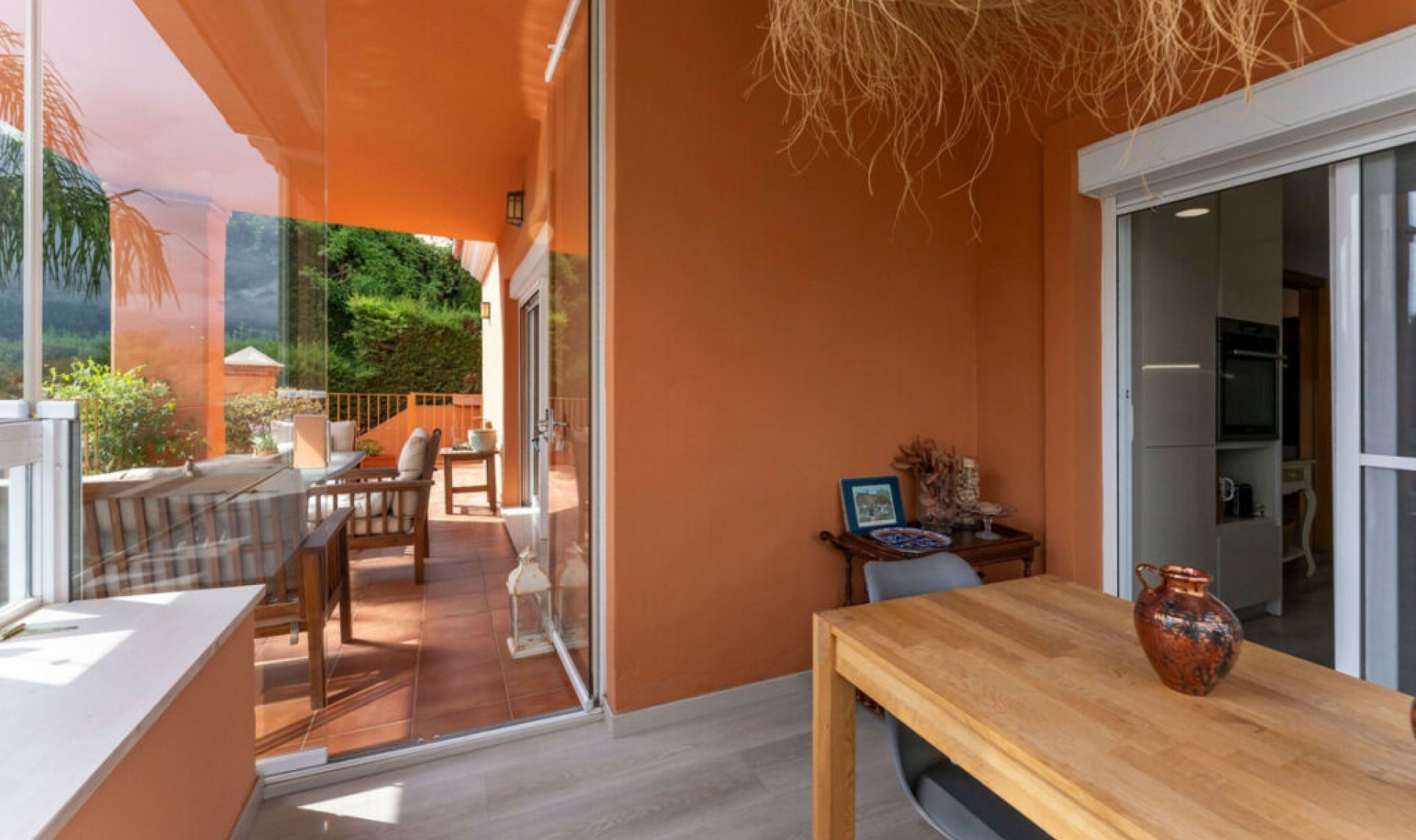 Resale - House -
Cerros del Aguila