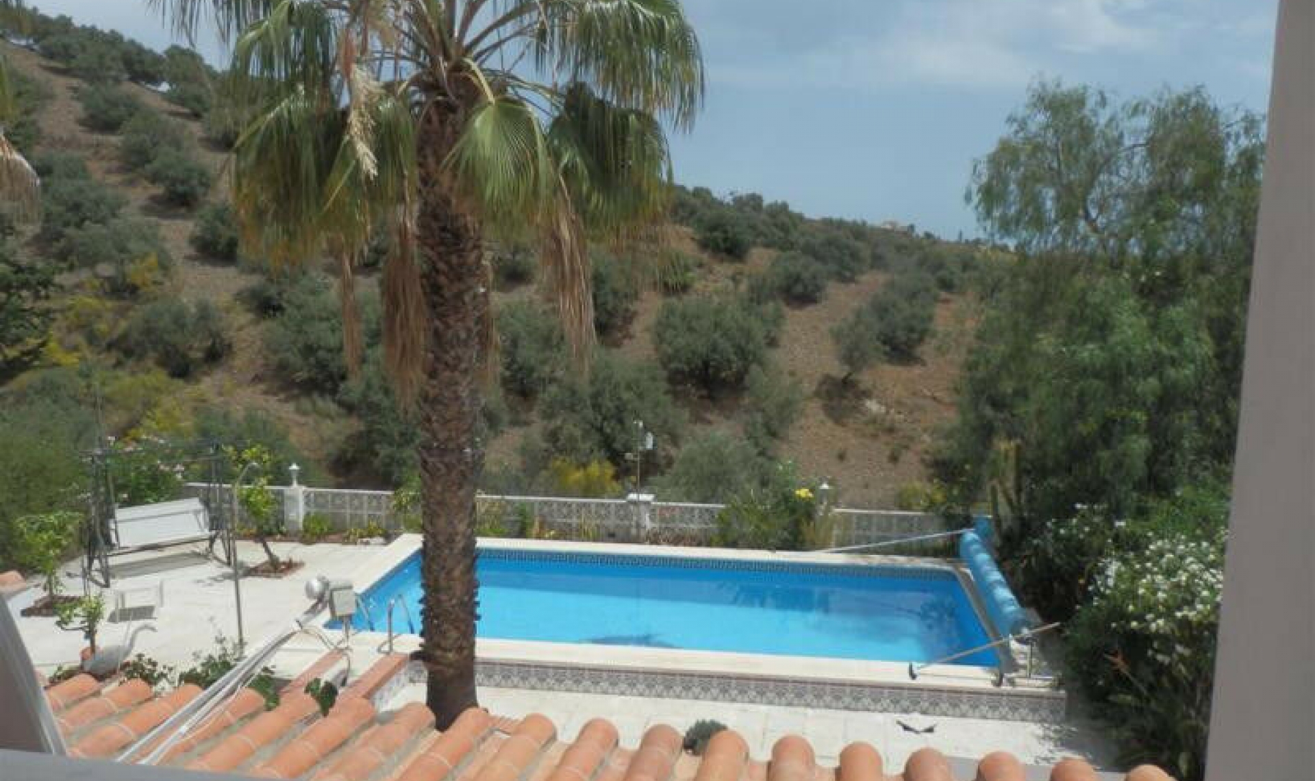 Resale - House -
Chilches