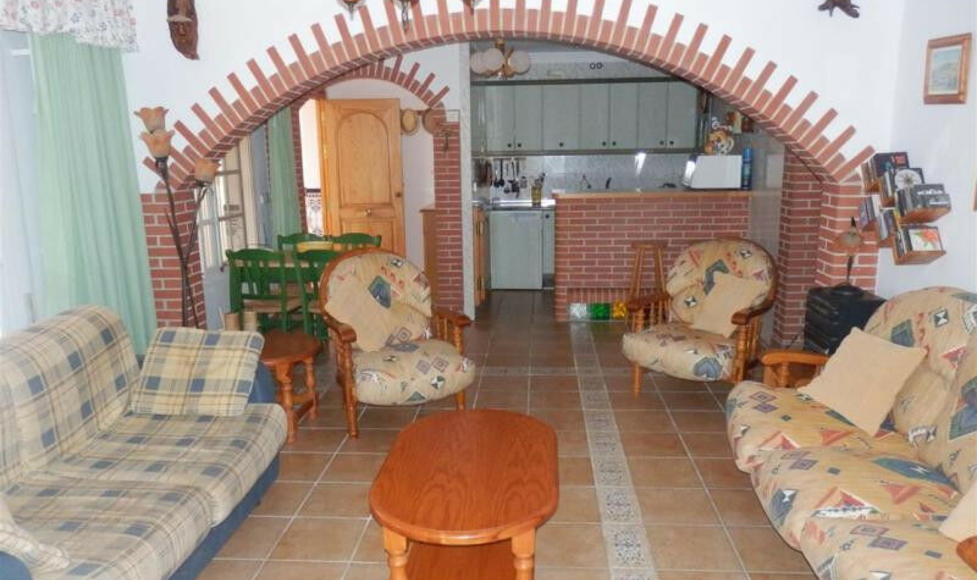 Resale - House -
Chilches