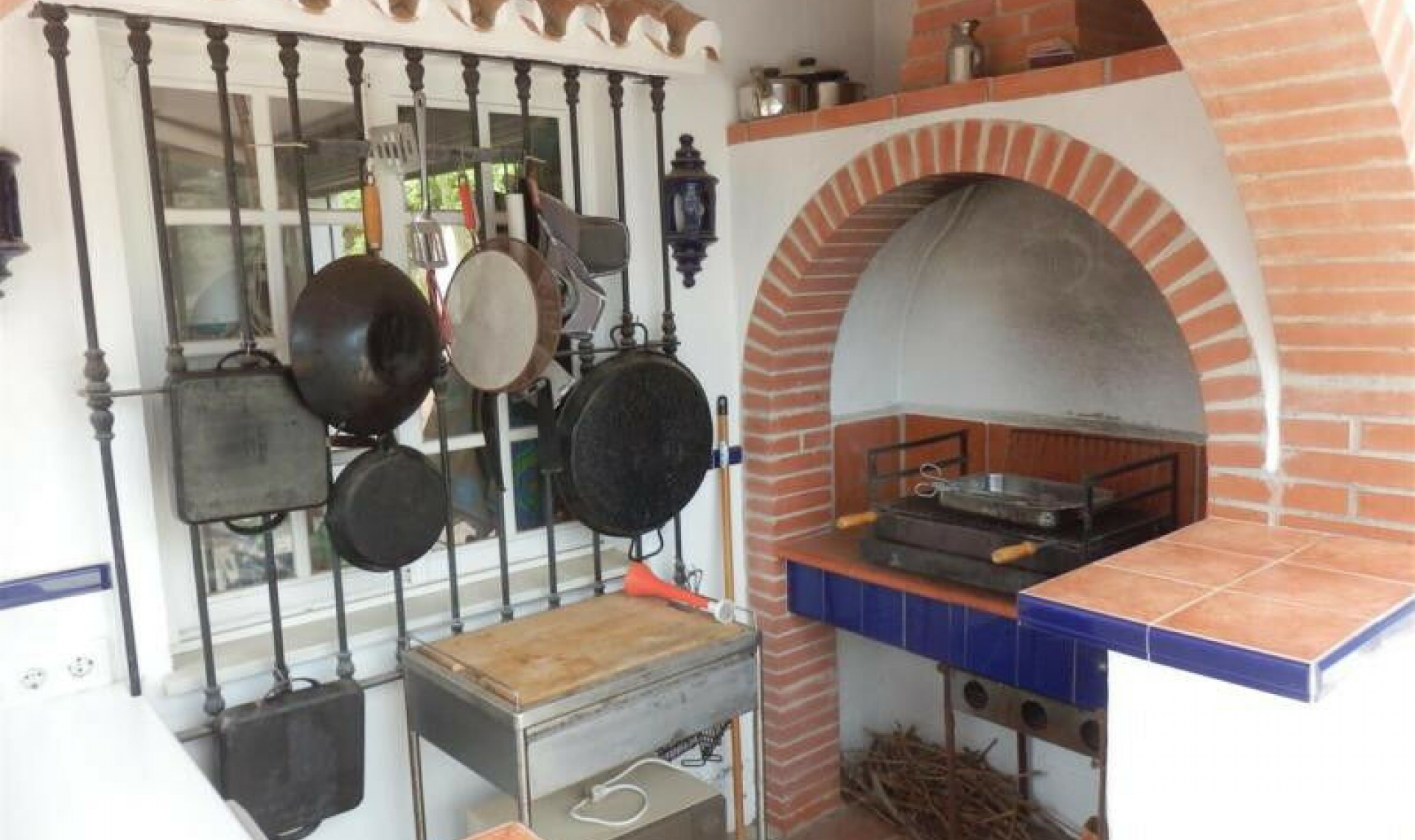 Resale - House -
Chilches