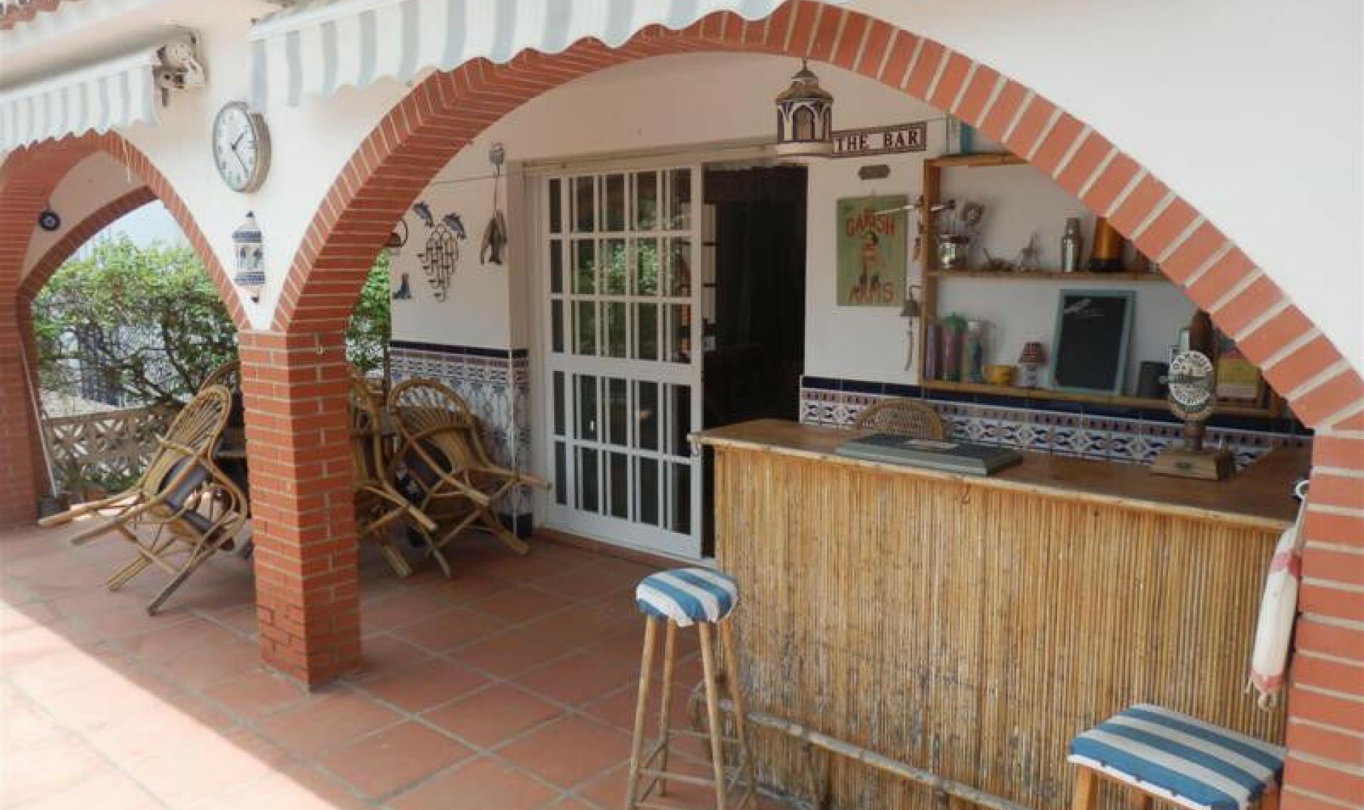 Resale - House -
Chilches