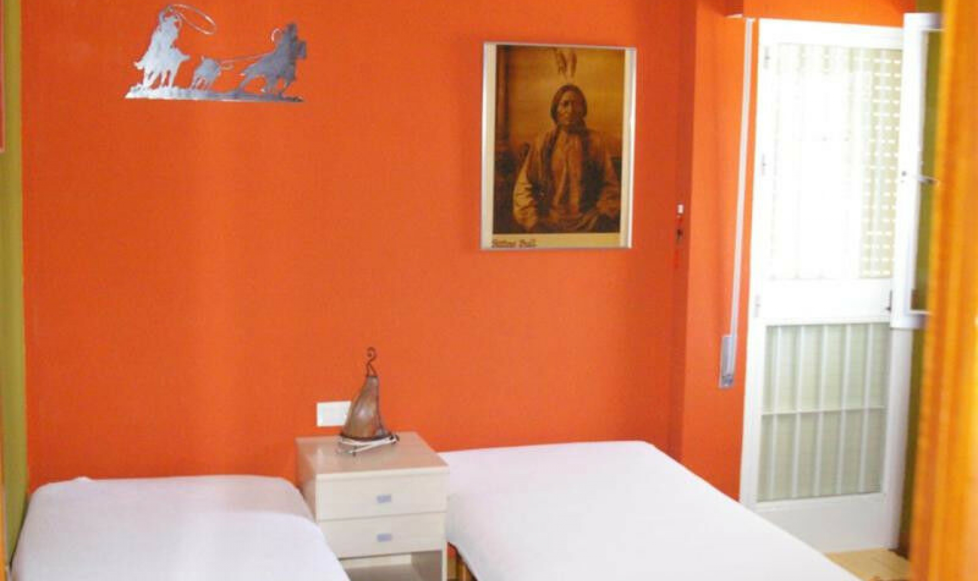 Resale - House -
Chilches