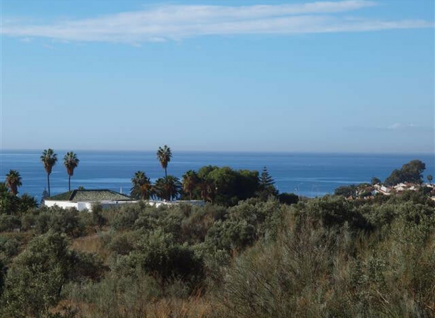 Resale - House -
Chilches