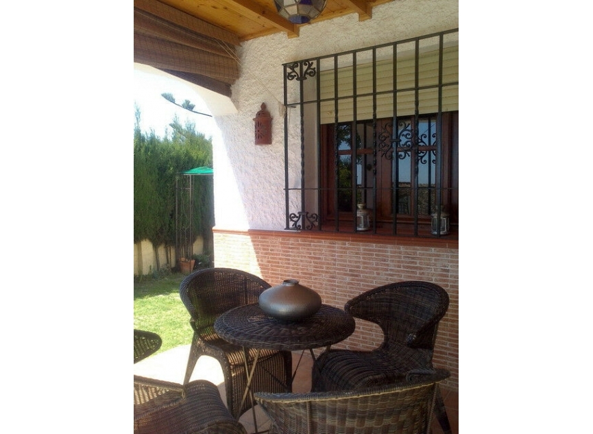 Resale - House -
Chilches