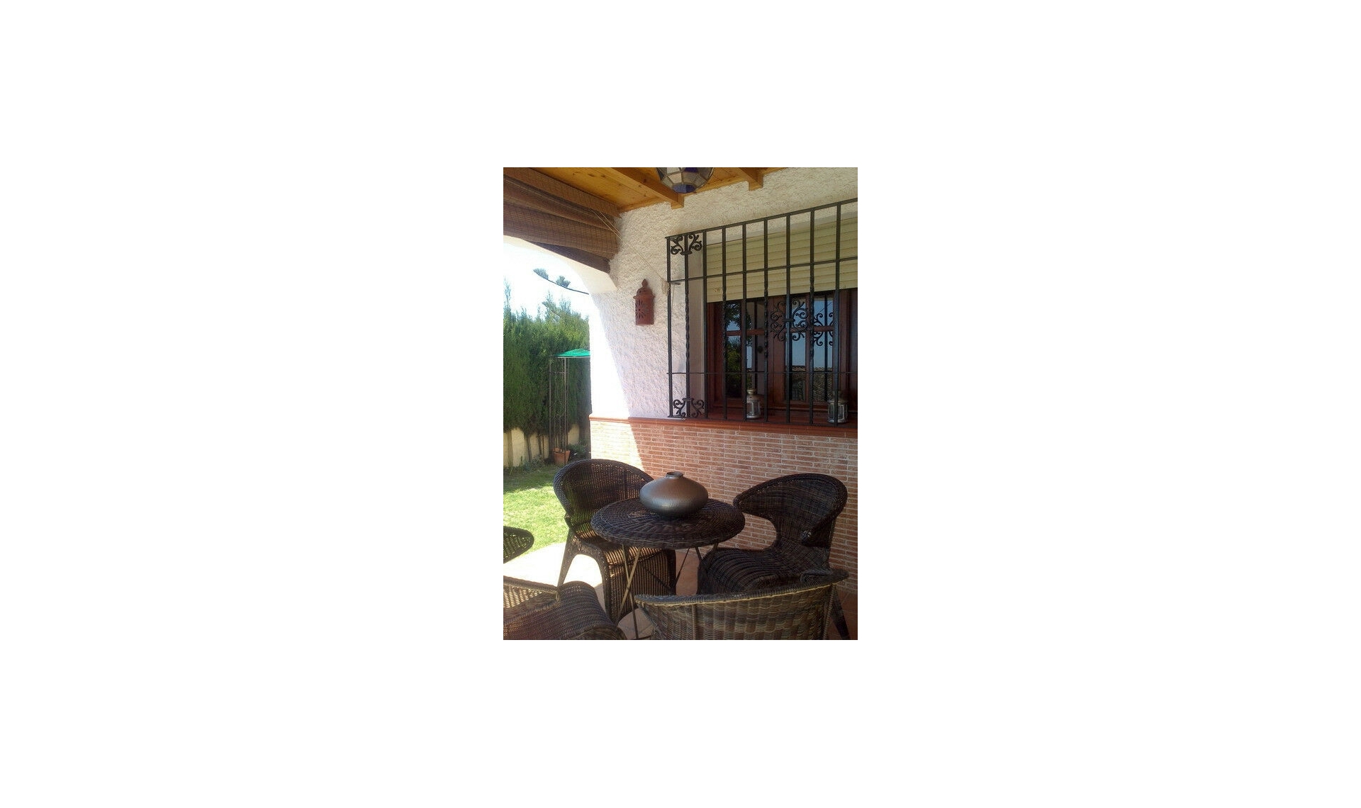 Resale - House -
Chilches