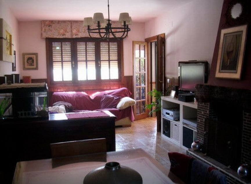 Resale - House -
Chilches