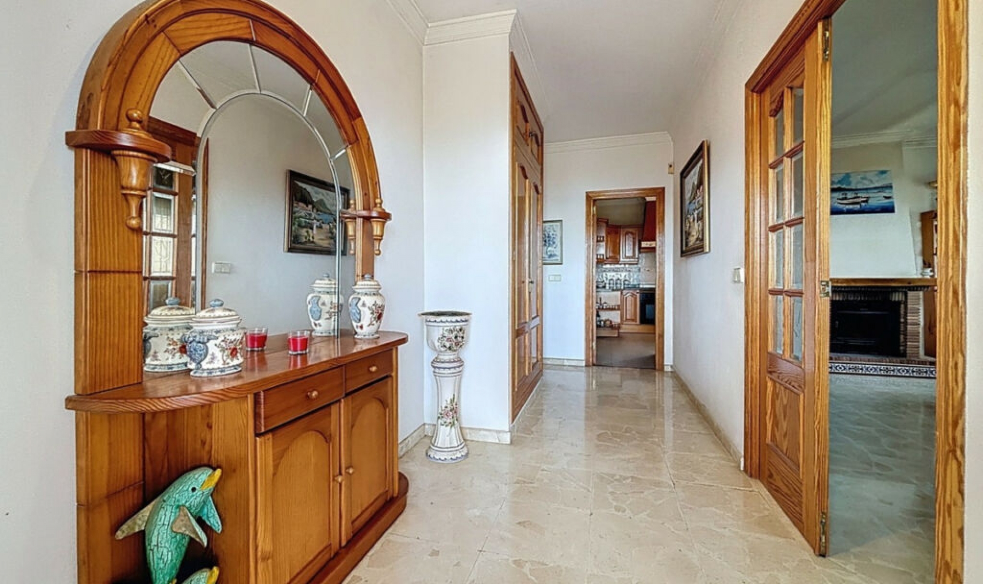 Resale - House -
Chilches