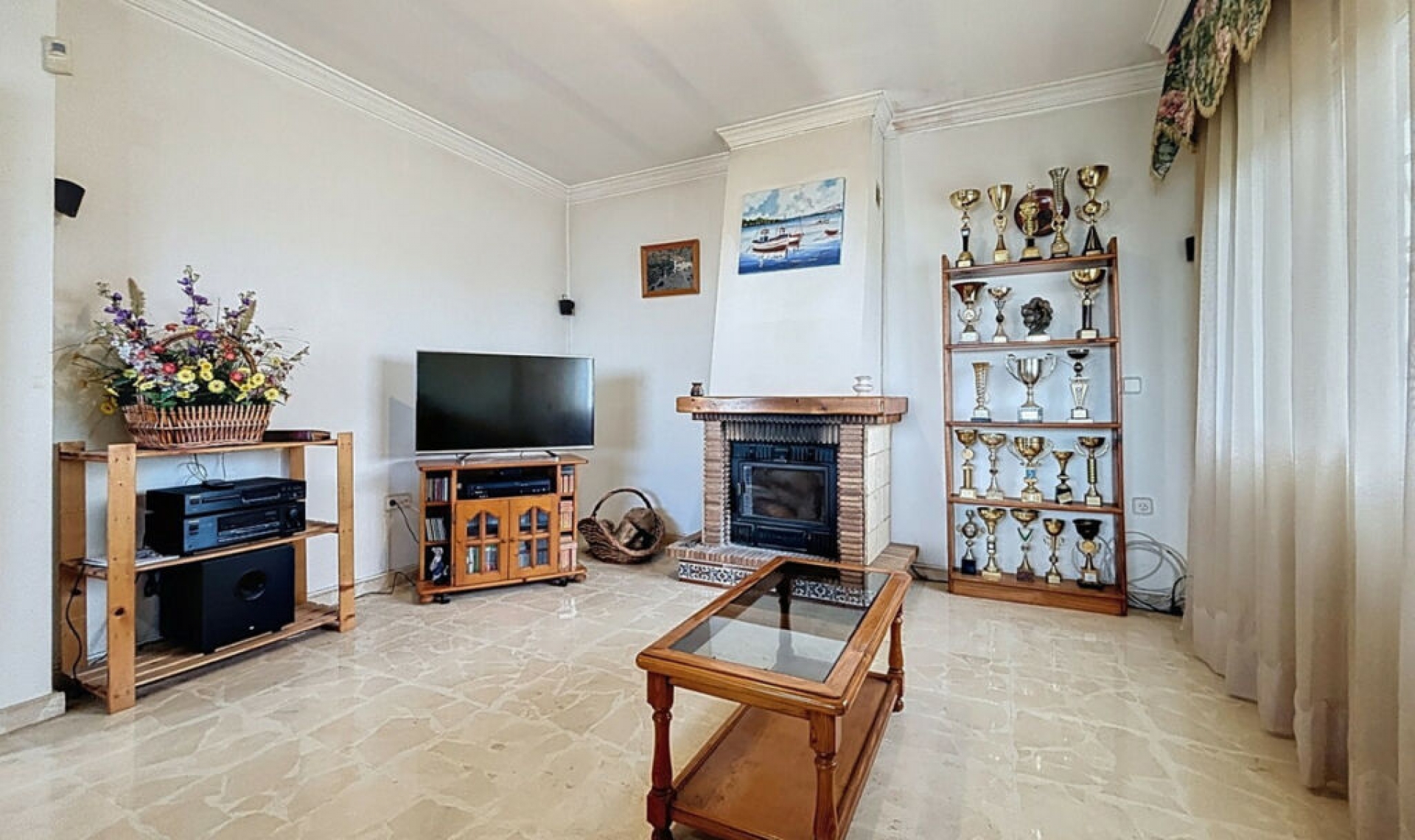 Resale - House -
Chilches