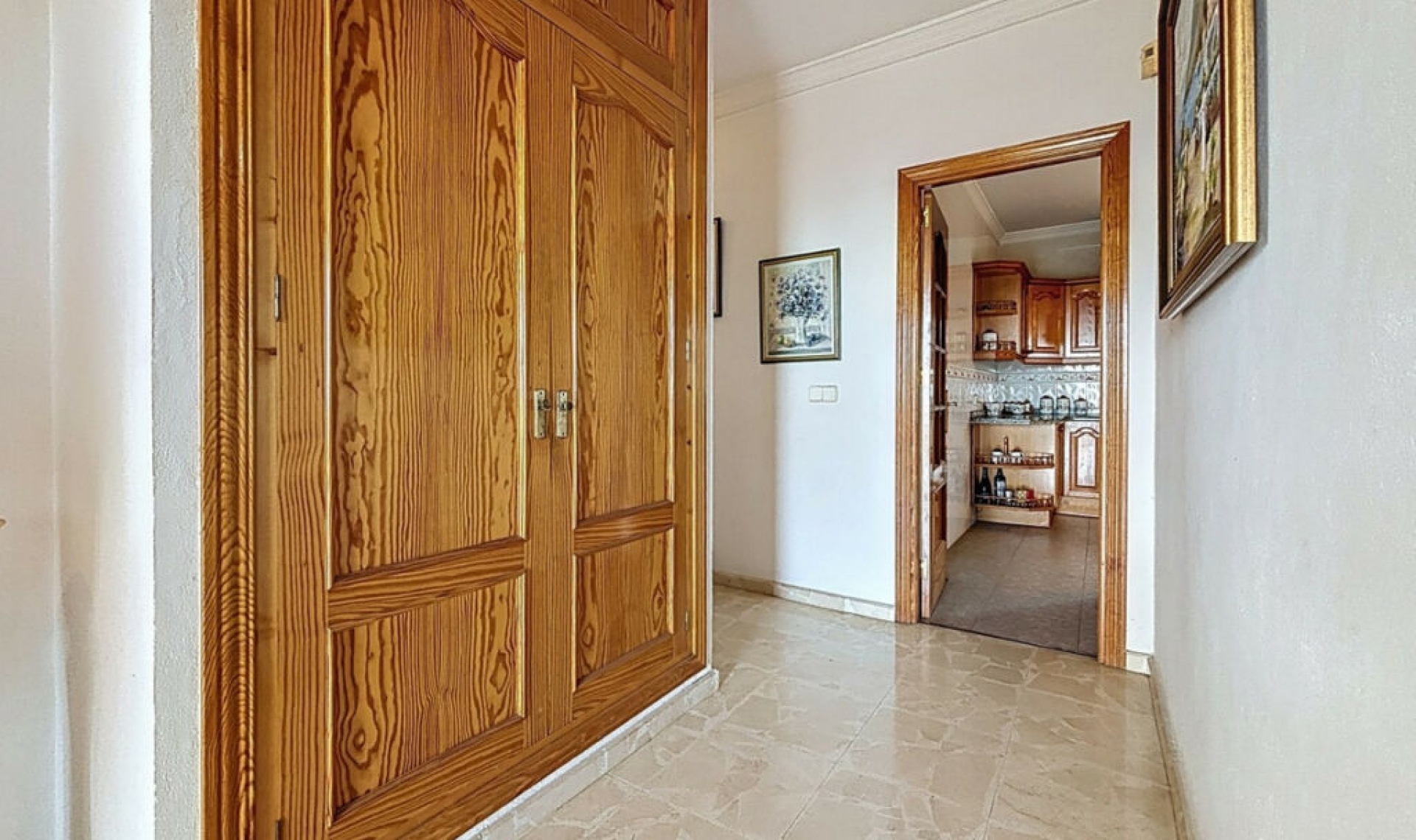 Resale - House -
Chilches