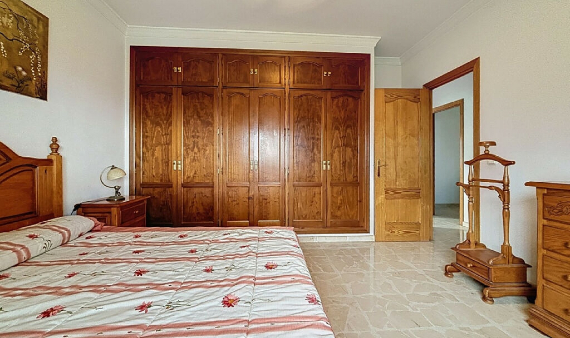 Resale - House -
Chilches