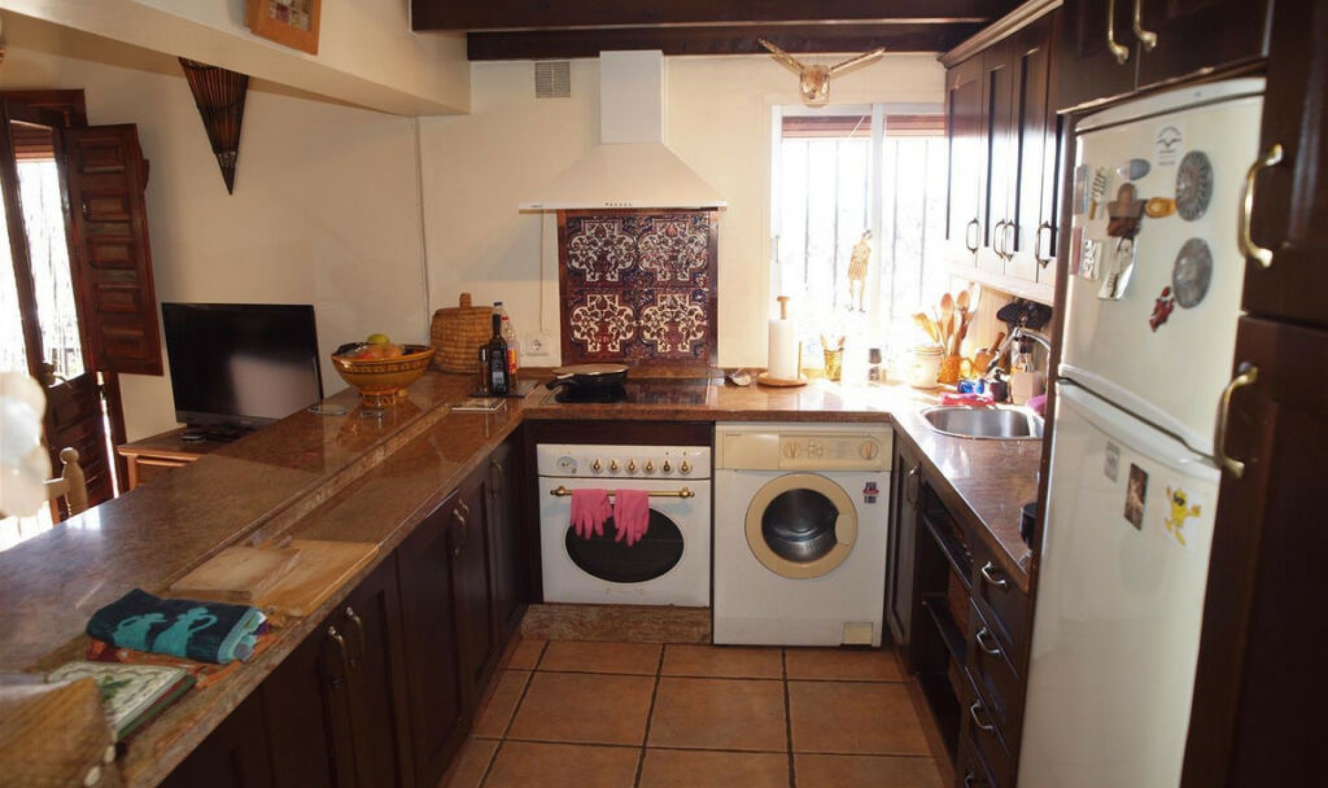 Resale - House -
Chilches