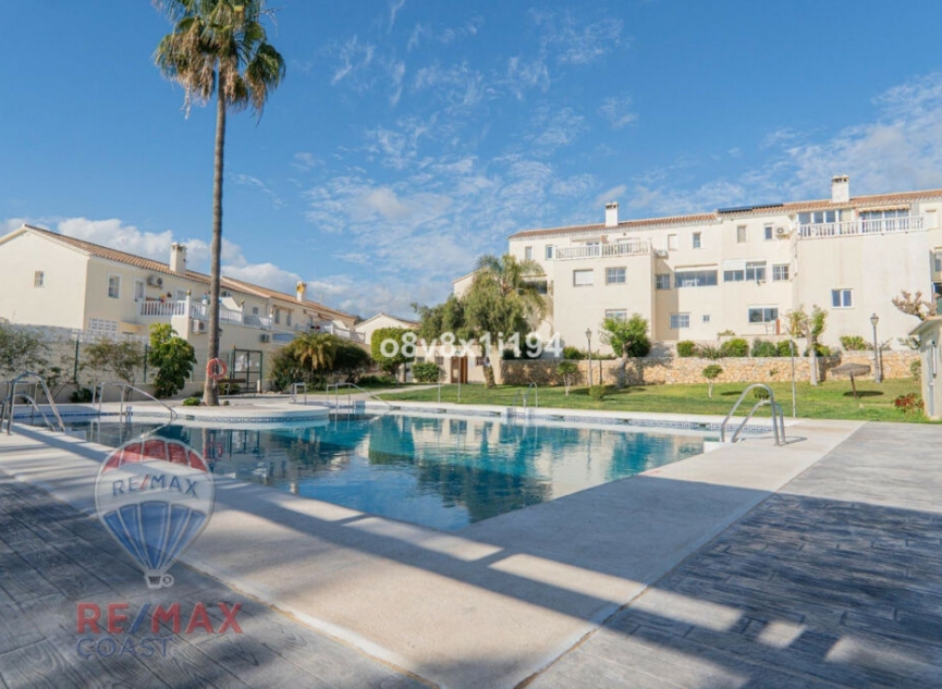 Resale - House -
Chilches