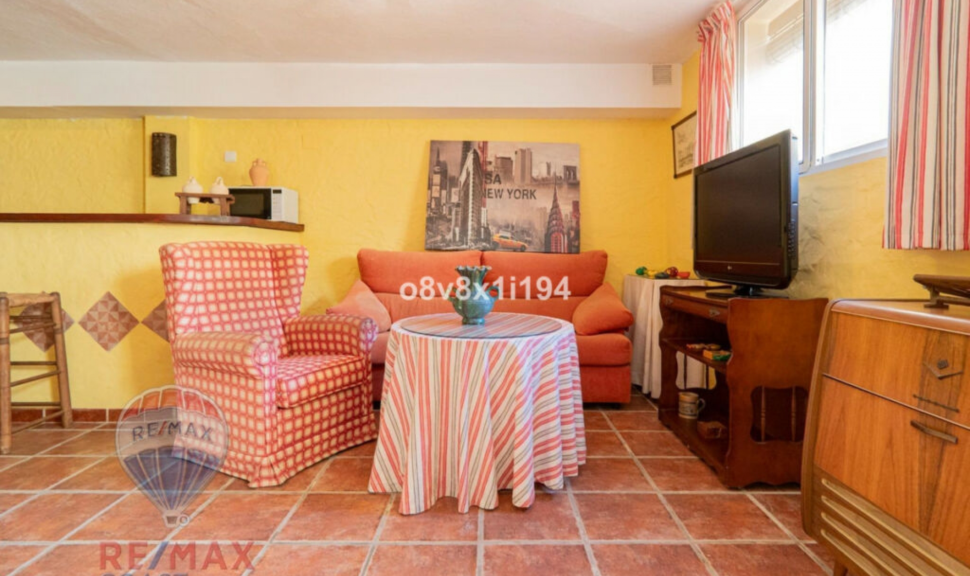 Resale - House -
Chilches