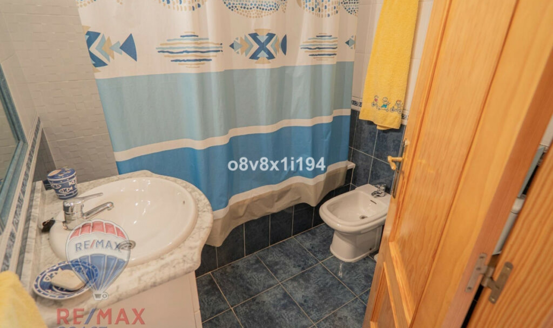 Resale - House -
Chilches