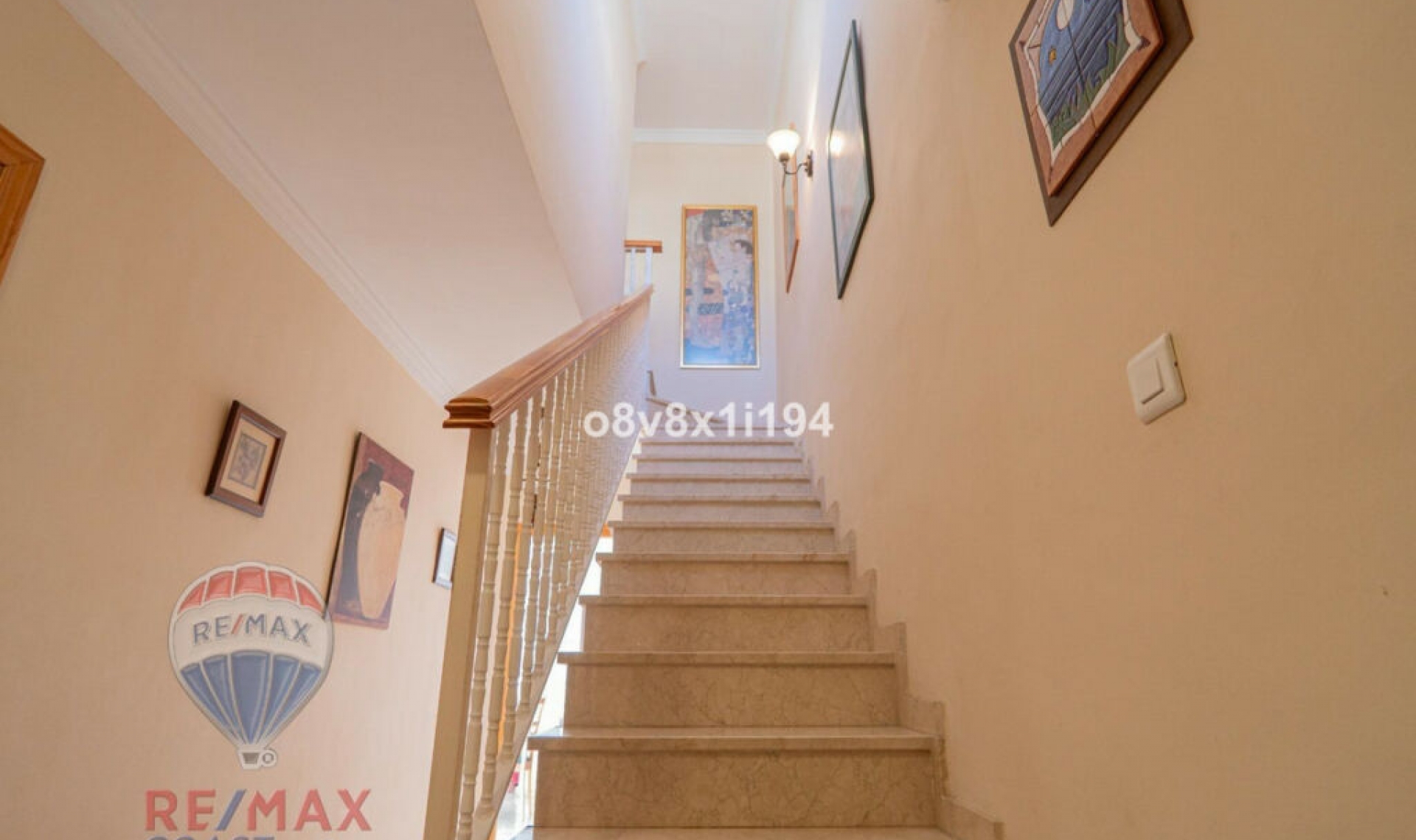 Resale - House -
Chilches