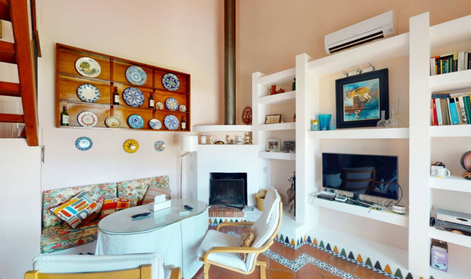 Resale - House -
Chilches