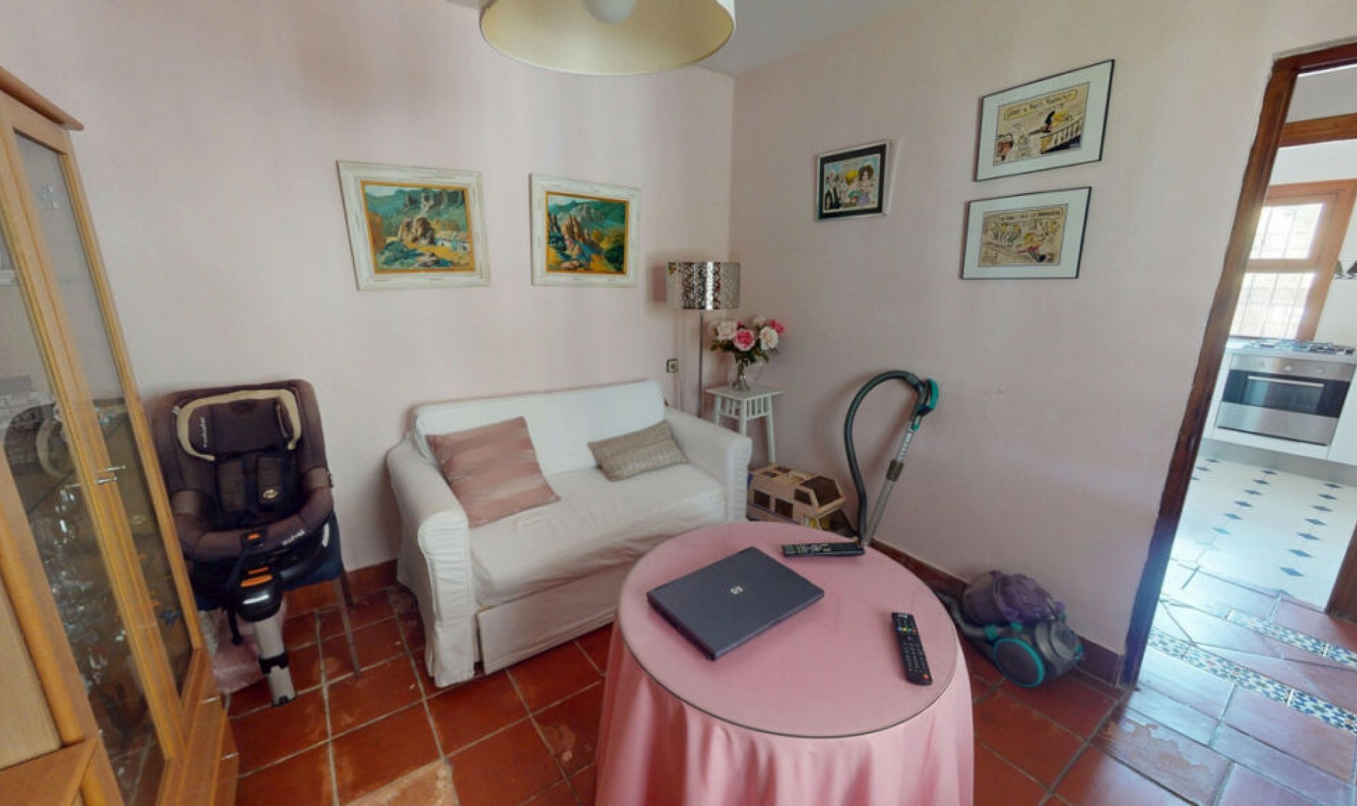 Resale - House -
Chilches