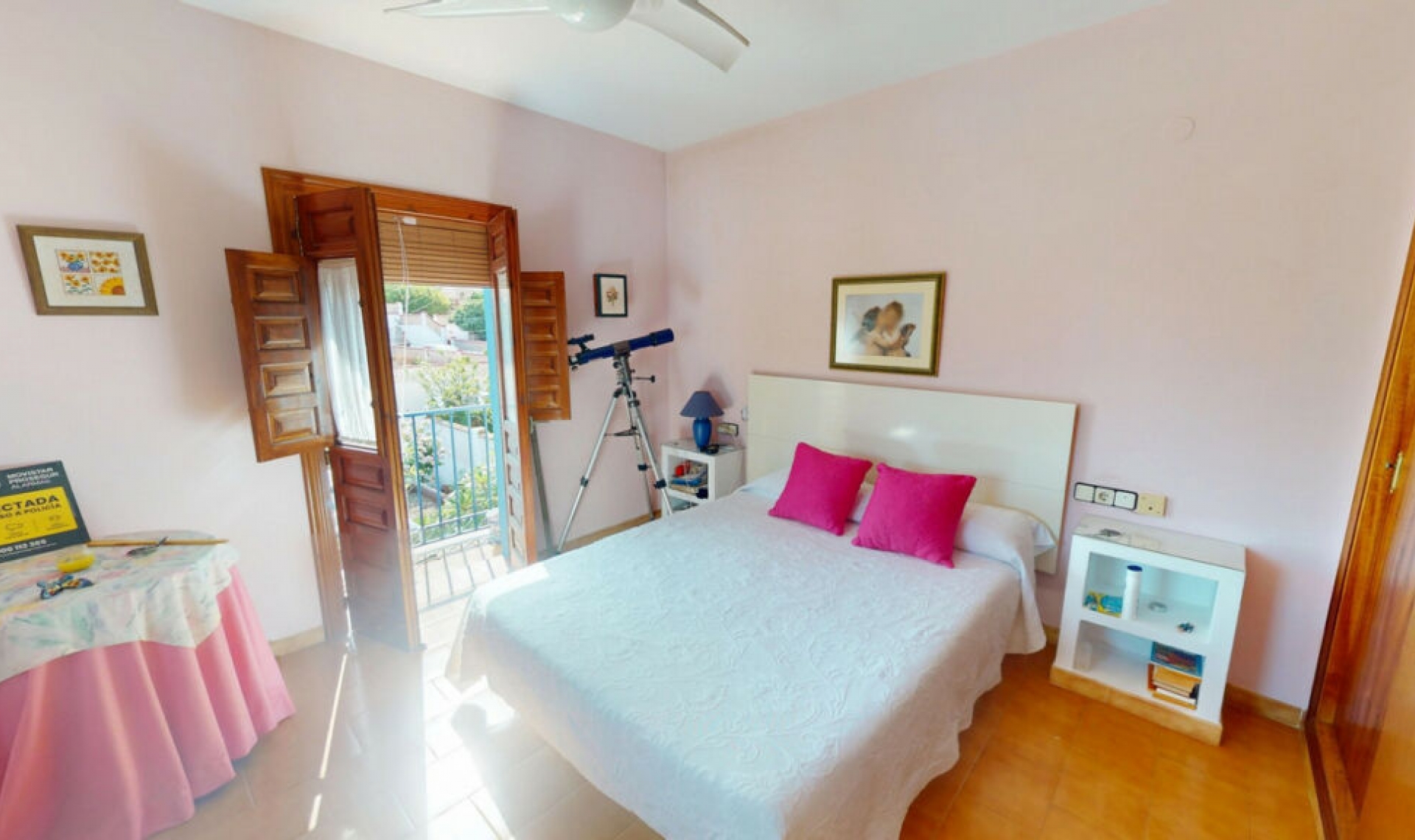 Resale - House -
Chilches