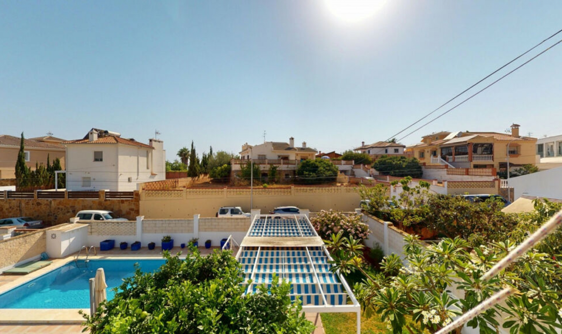 Resale - House -
Chilches