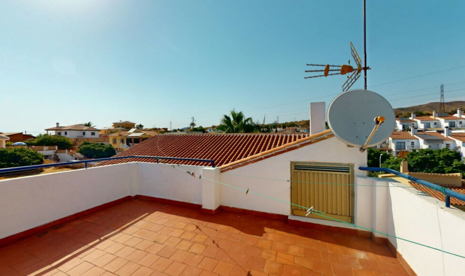 Resale - House -
Chilches