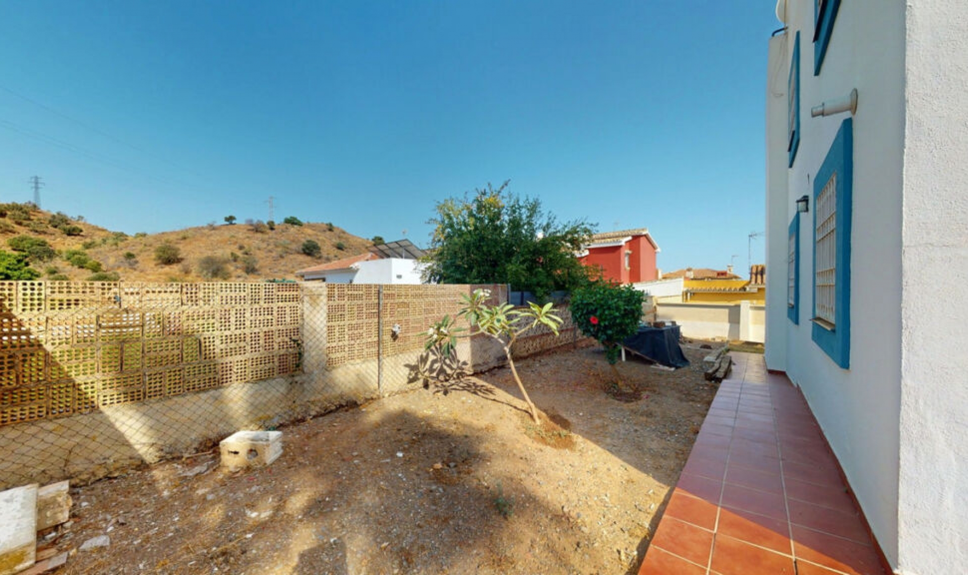 Resale - House -
Chilches