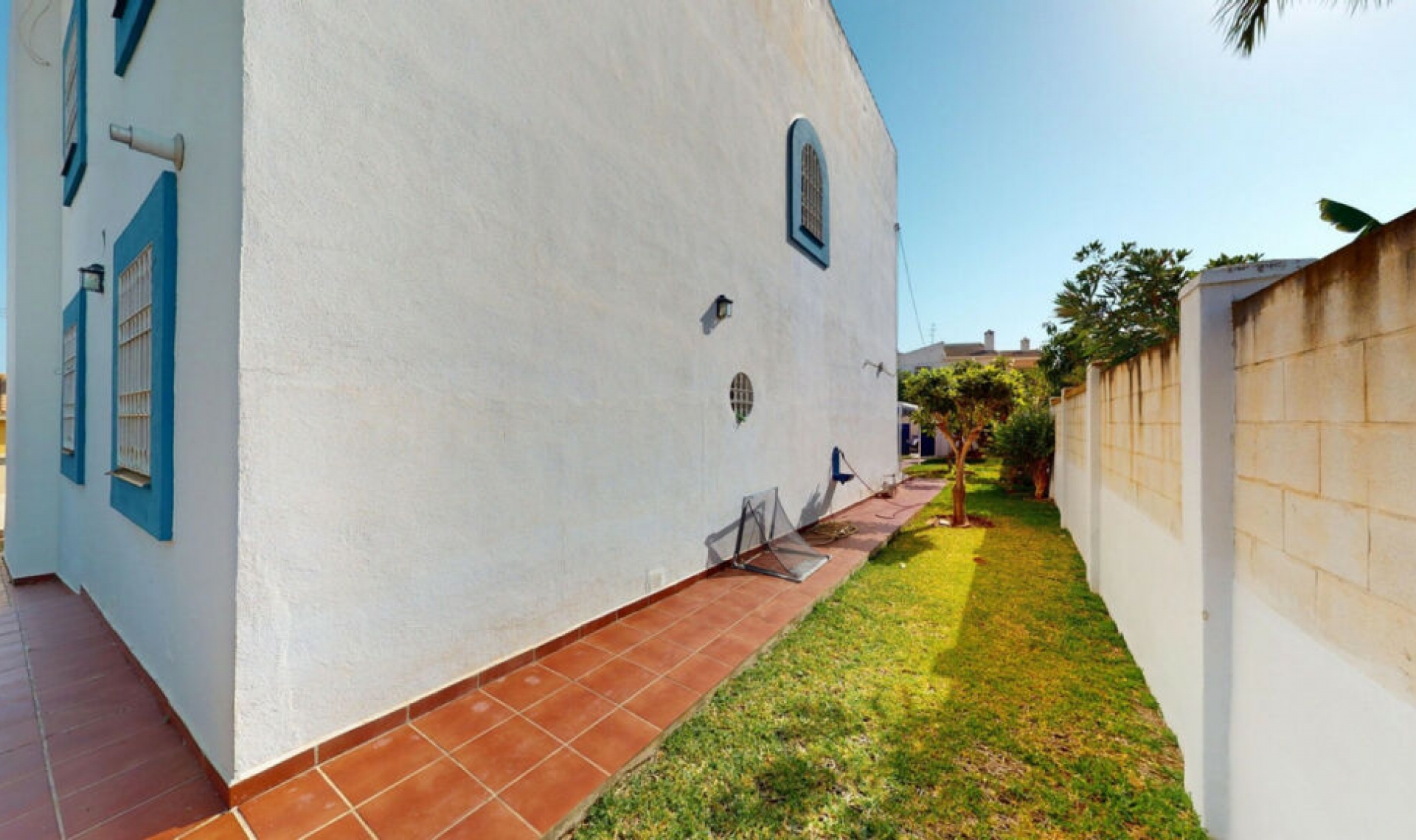 Resale - House -
Chilches