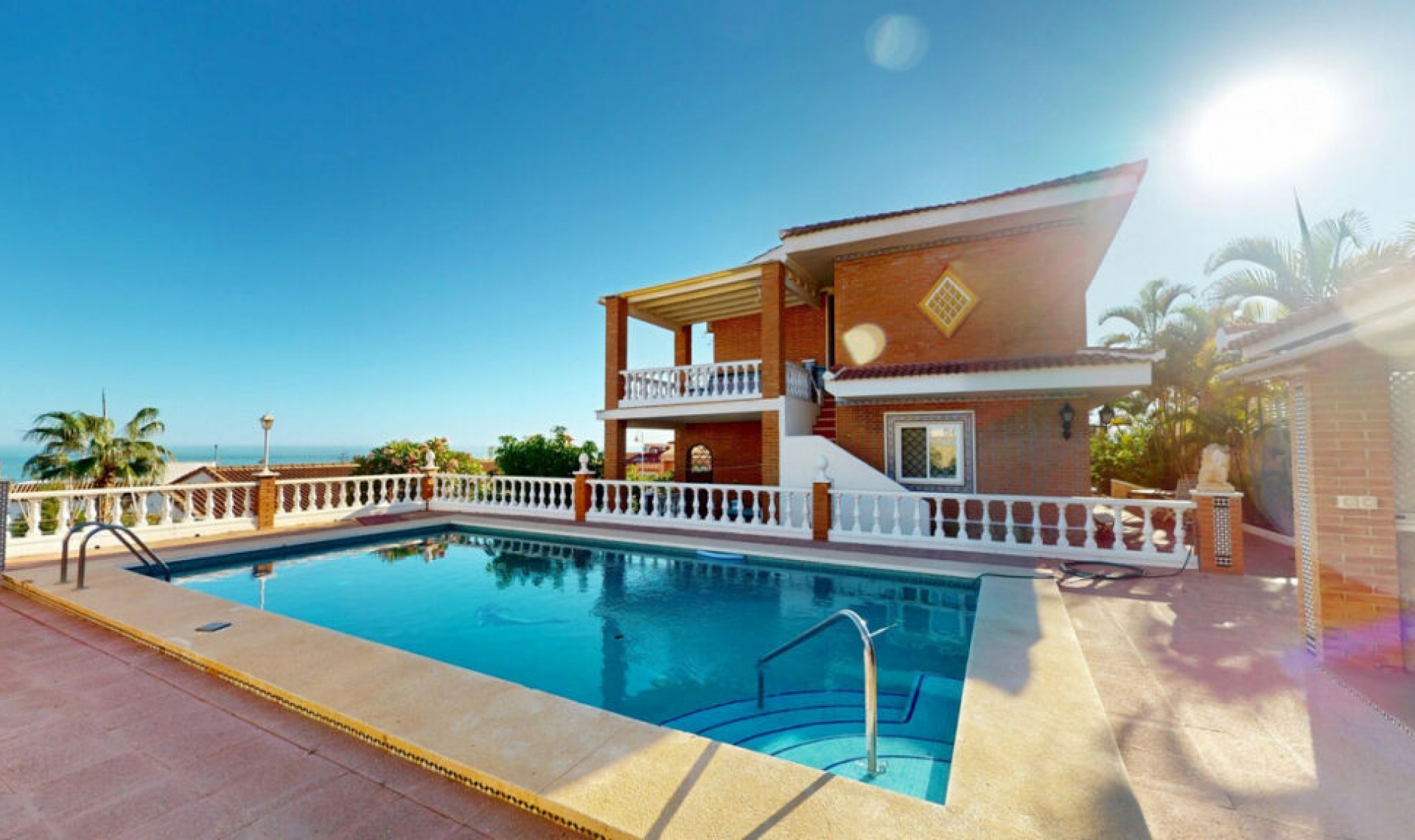 Resale - House -
Chilches