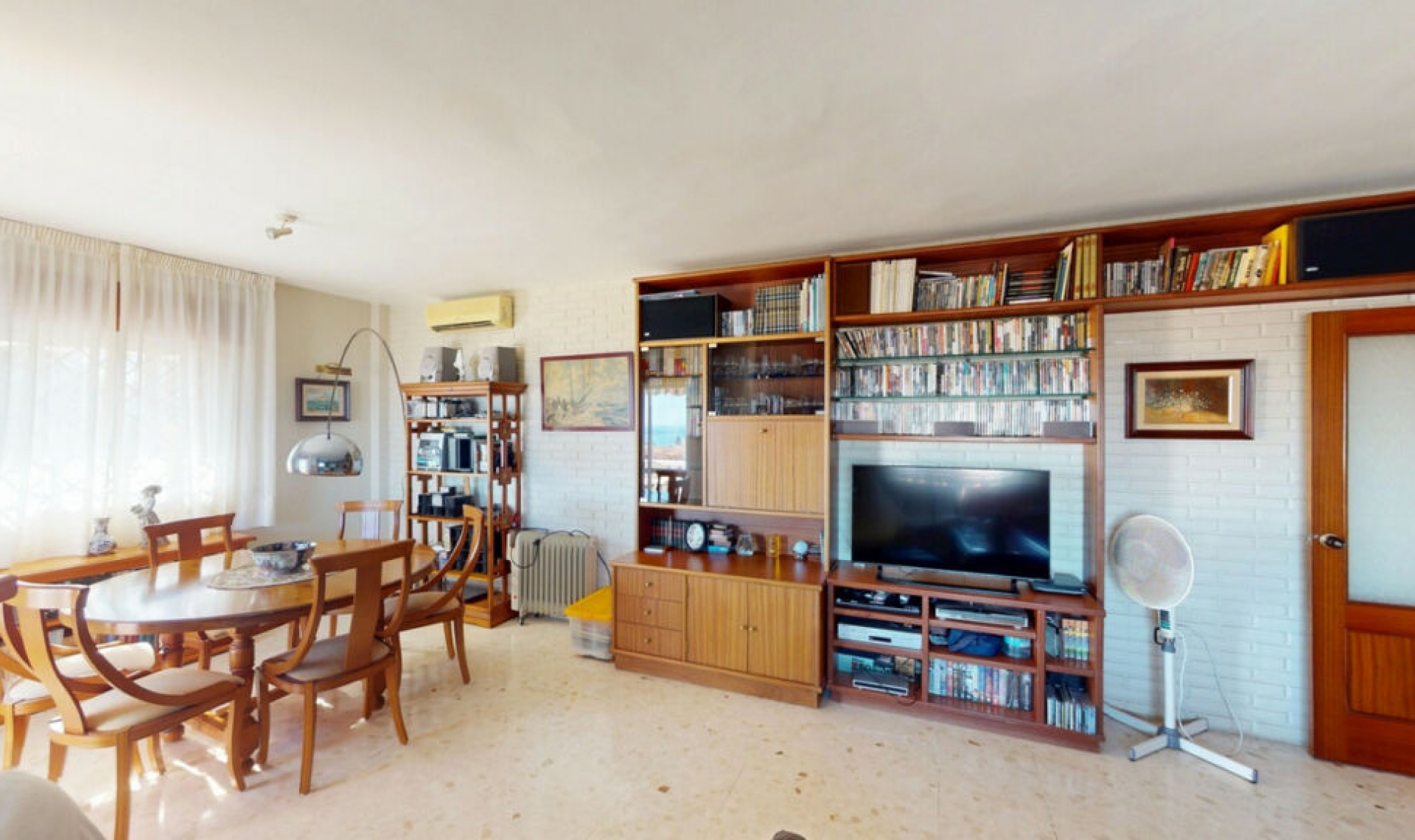 Resale - House -
Chilches