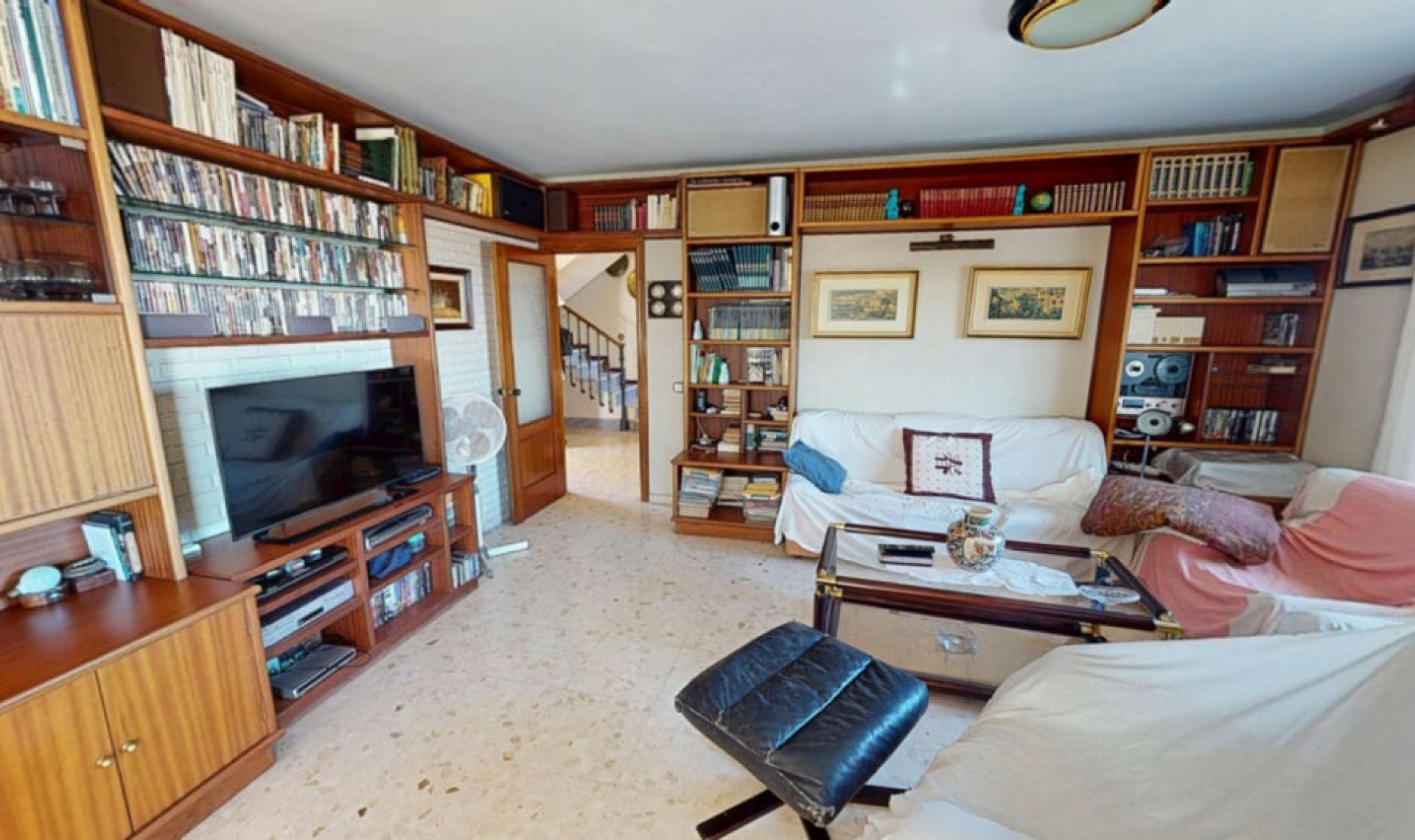 Resale - House -
Chilches