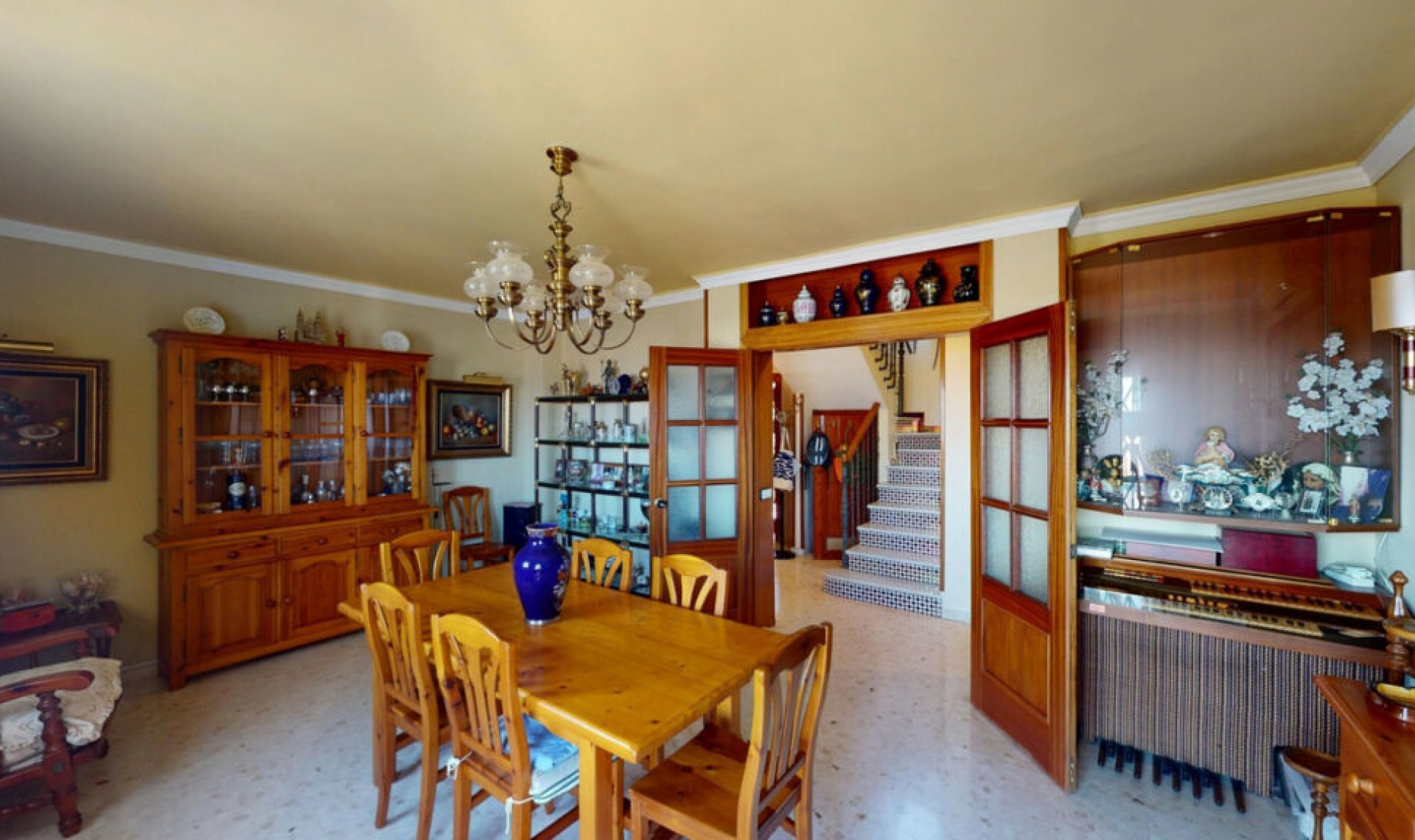 Resale - House -
Chilches