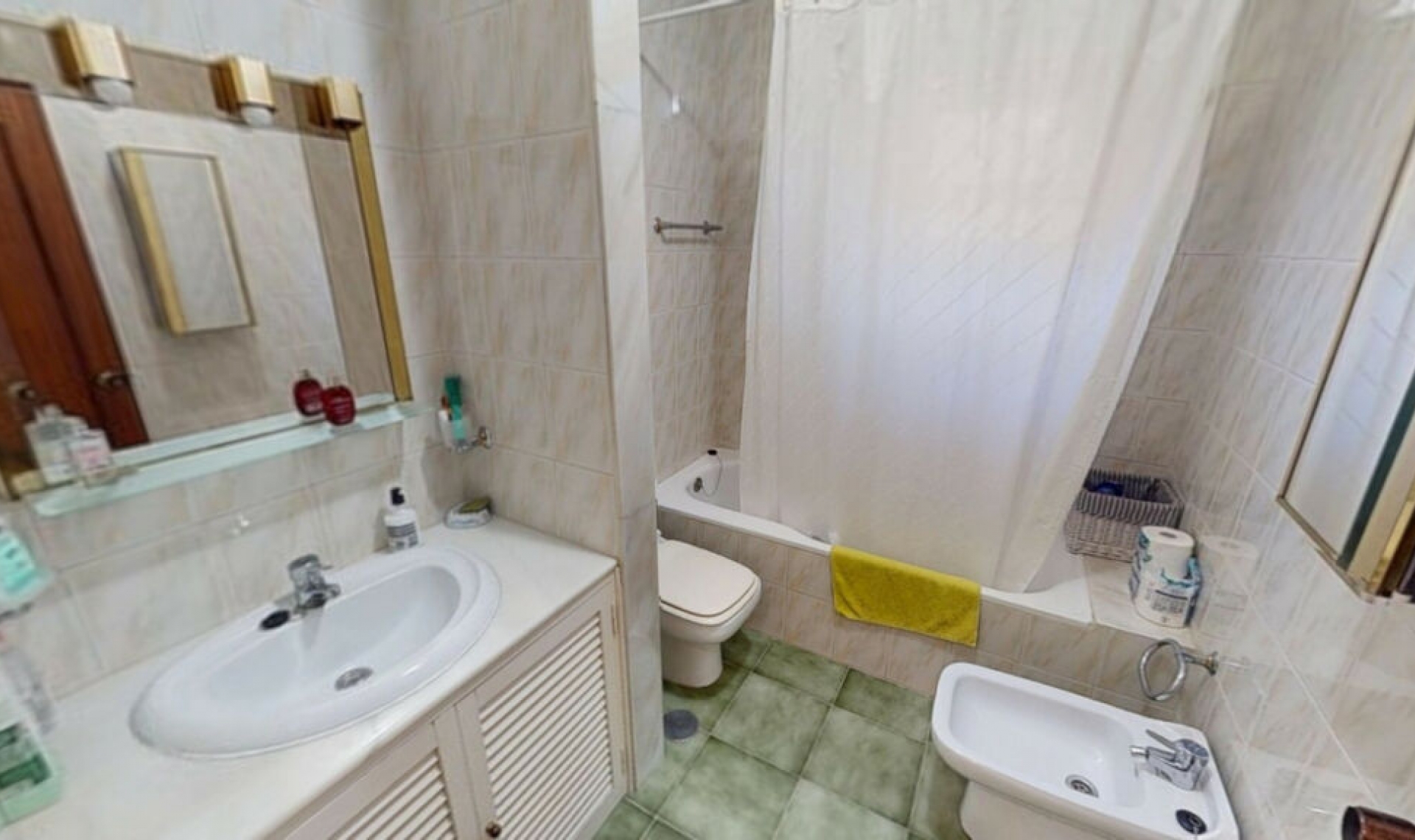 Resale - House -
Chilches