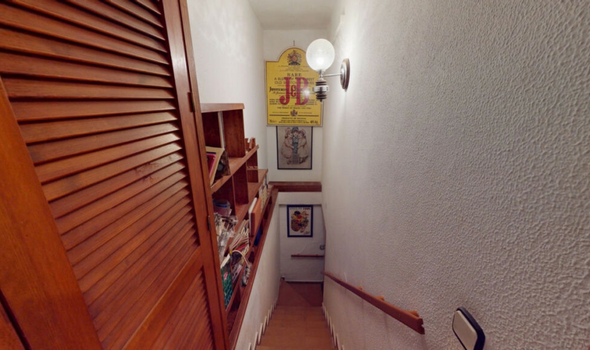 Resale - House -
Chilches